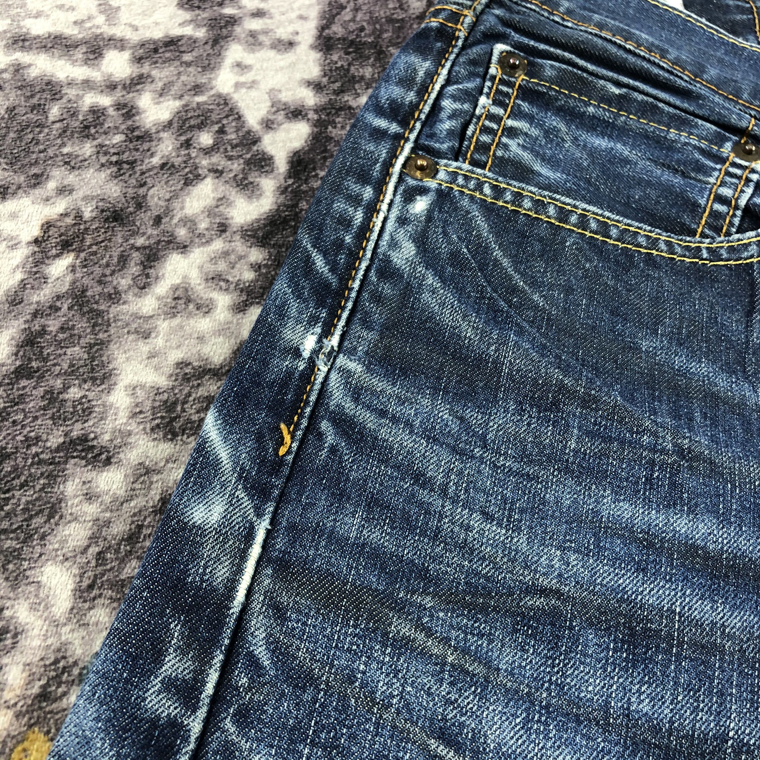 Levi's × Vintage Vintage Blue Wash Levis 505 Jeans-JM2793 Size US 31 - 11 Thumbnail