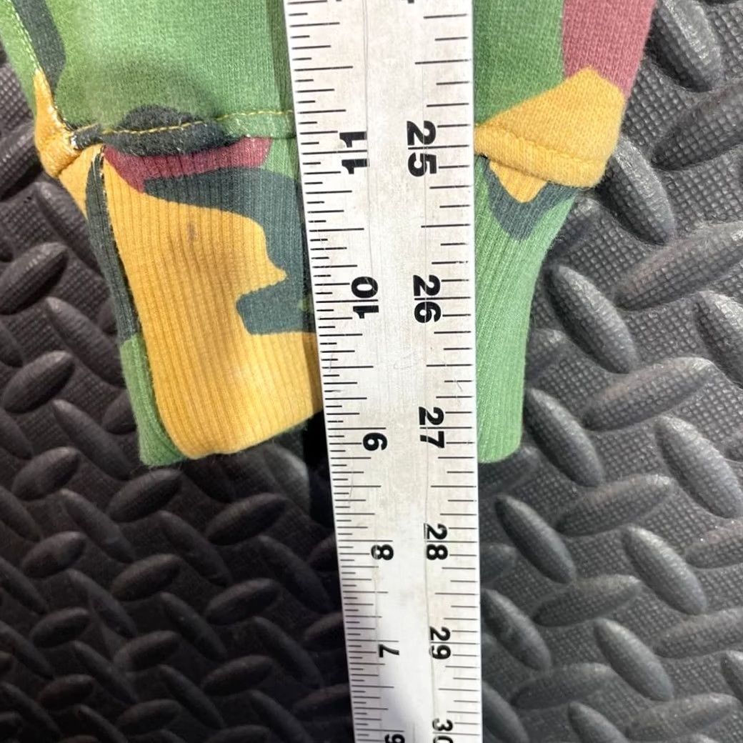 Eleven Paris Eleven Paris Camo Army Pattern Crew Neck Sweater Casual Wear Men’s Size Medium Green Crew Neck Pullover M Mens Size US M / EU 48-50 / 2 - 6 Thumbnail