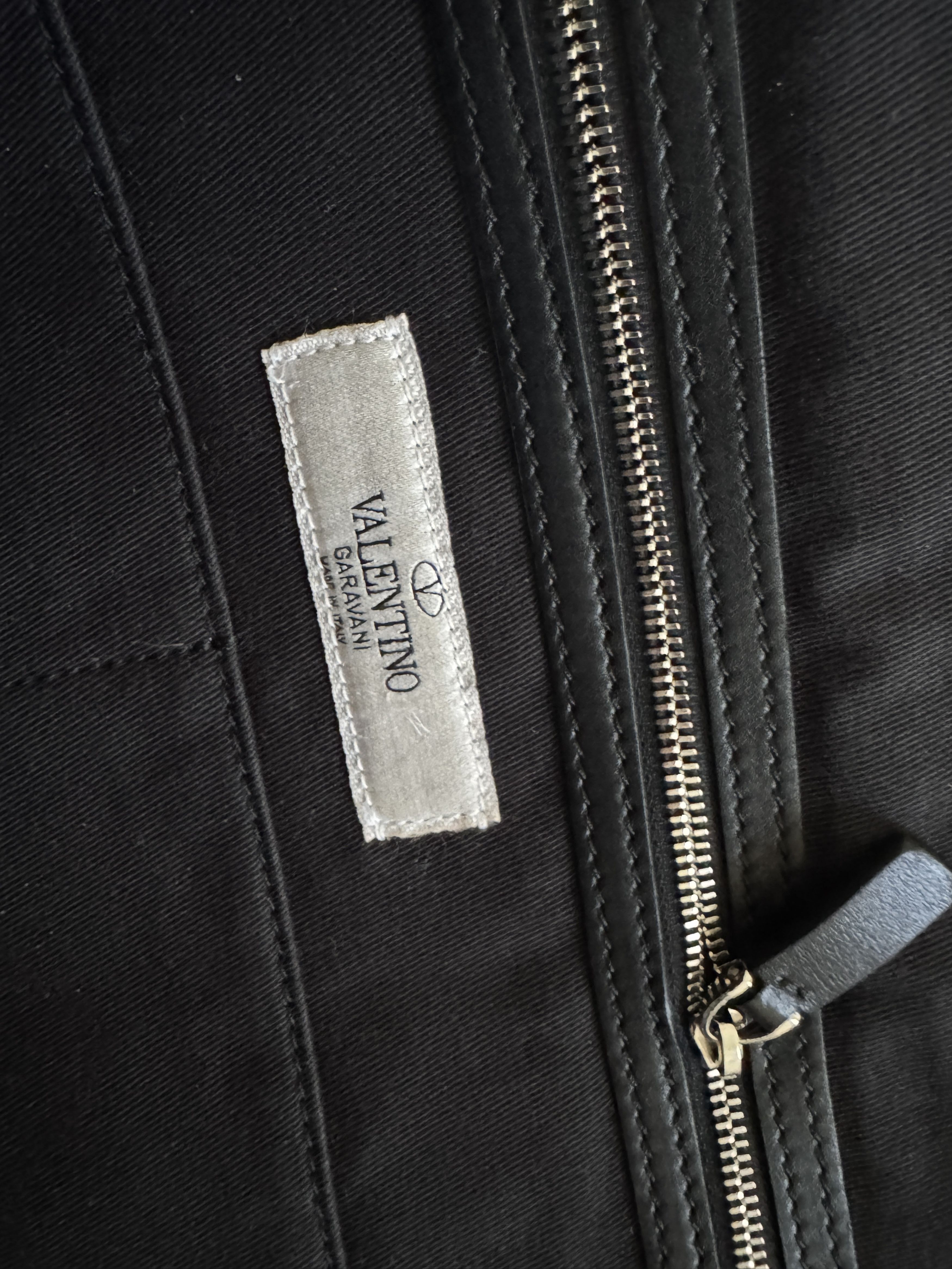 Valentino Valentino Garavani Terrycloth logo document case Size ONE SIZE - 8 Thumbnail