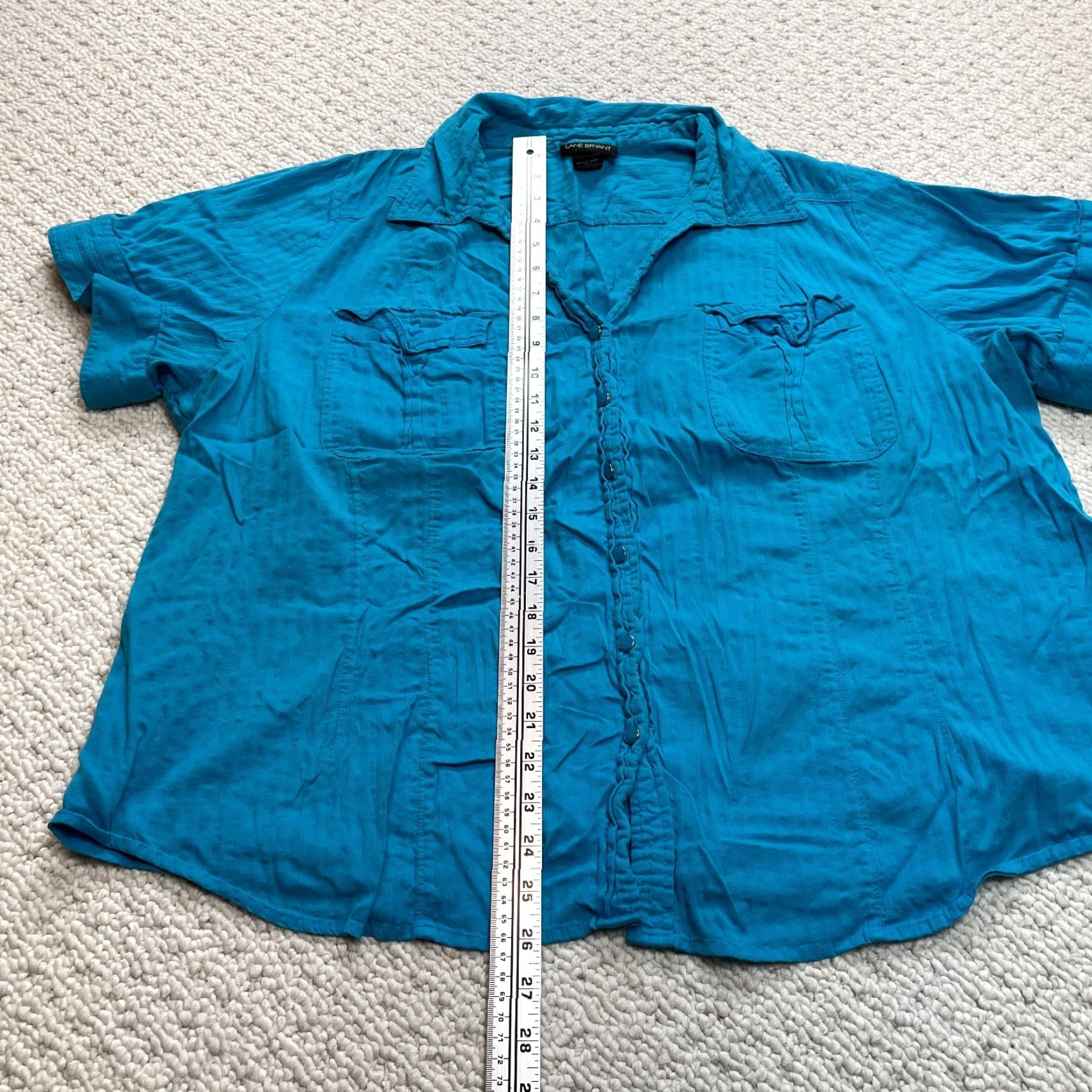 Vintage Lane Bryant Button-Up Shirt Womens 26 Blue Solid Short Sleeve Pockets Casual 26W Blue Cotton Polyester Knit Buttoned Size 4XL / US 24-26 - 2 Thumbnail