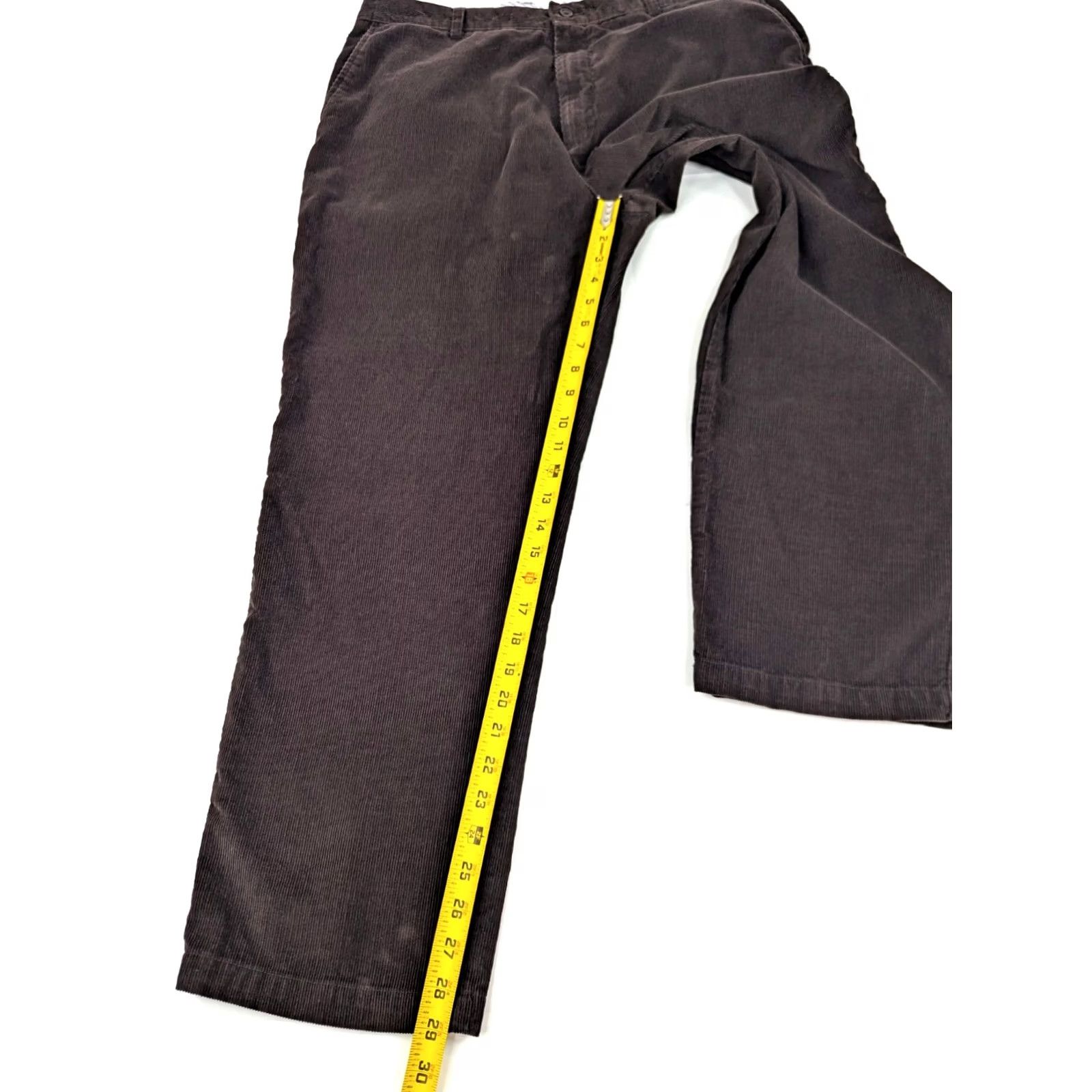 Club Room Club Room Corduroy Straight Leg Pants Men 36x29 Brown Cotton EUC Size US 36 / EU 52 - 3 Thumbnail