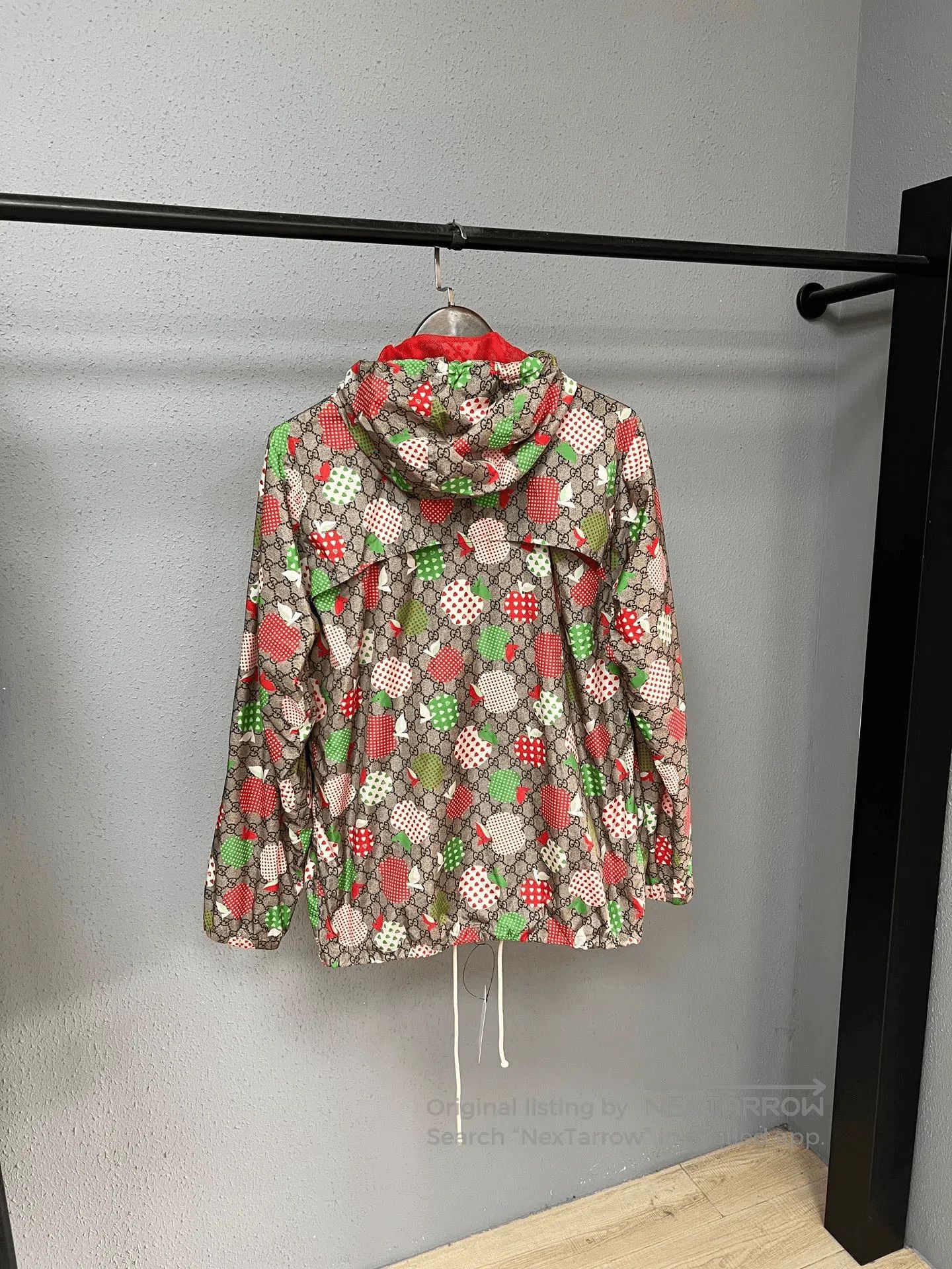 Gucci Gucci All-Over Apple Print Jacket. Size US M / EU 48-50 / 2 - 2 Thumbnail