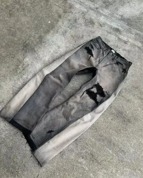 Jean Ishiguro x Yui Baggy Distressed Flared Jeans Size US 32 / EU 48 - 2 Thumbnail