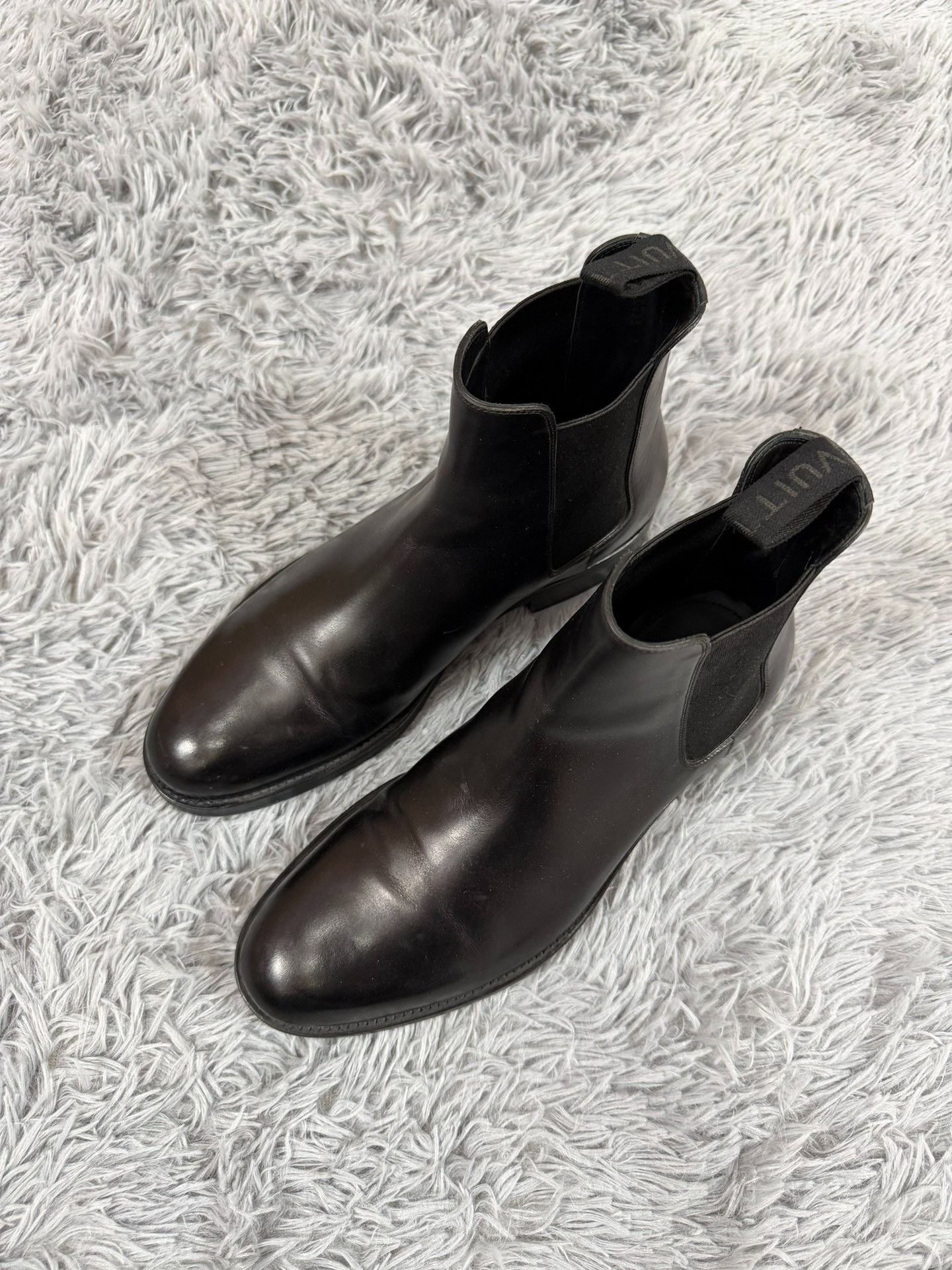 Louis Vuitton Louis Vuitton Black Boots 9 Men Size US 9 / EU 42 - 1 Thumbnail