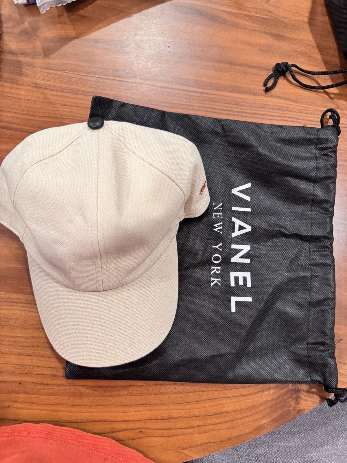 Other Vianel New York Hat Size ONE SIZE - 1 Thumbnail