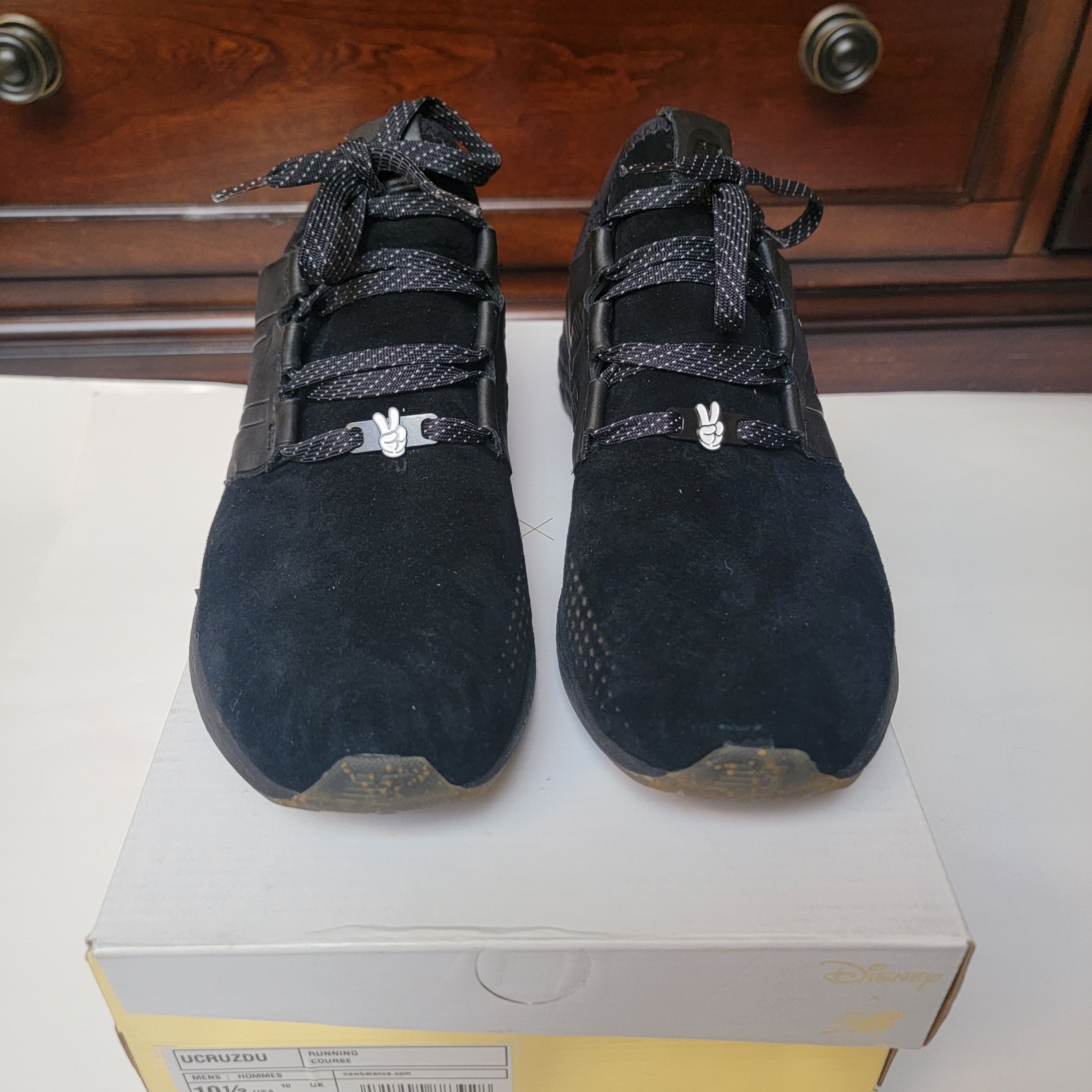 Disney × New Balance Disney x New Balance Fresh Foam Cruz Mickey Mouse Logo Size US 10.5 / EU 43-44 - 18 Thumbnail
