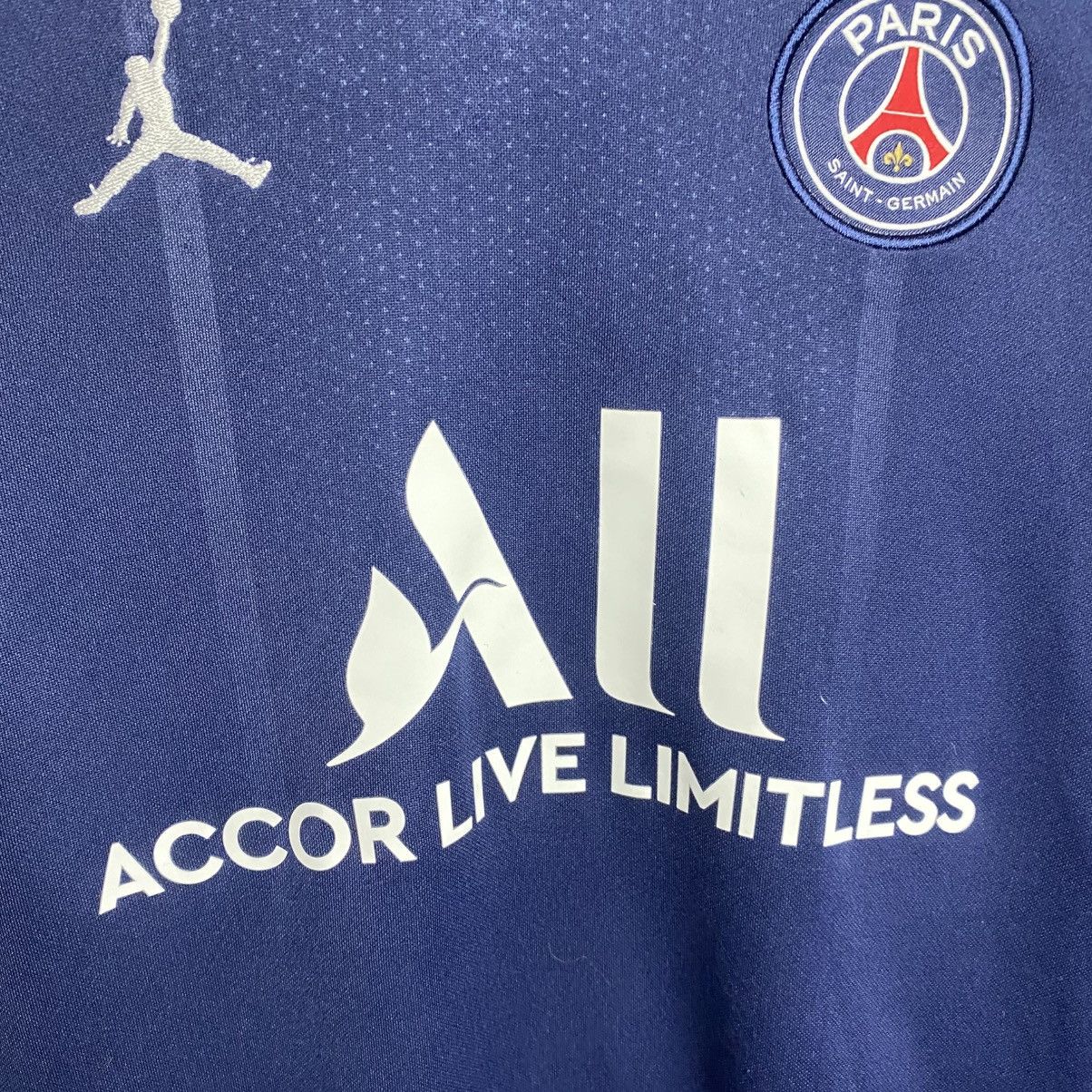 Jordan Brand Nike Jordan FC PSG Paris Saint Germain home soccer jersey Size US S / EU 44-46 / 1 - 4 Thumbnail