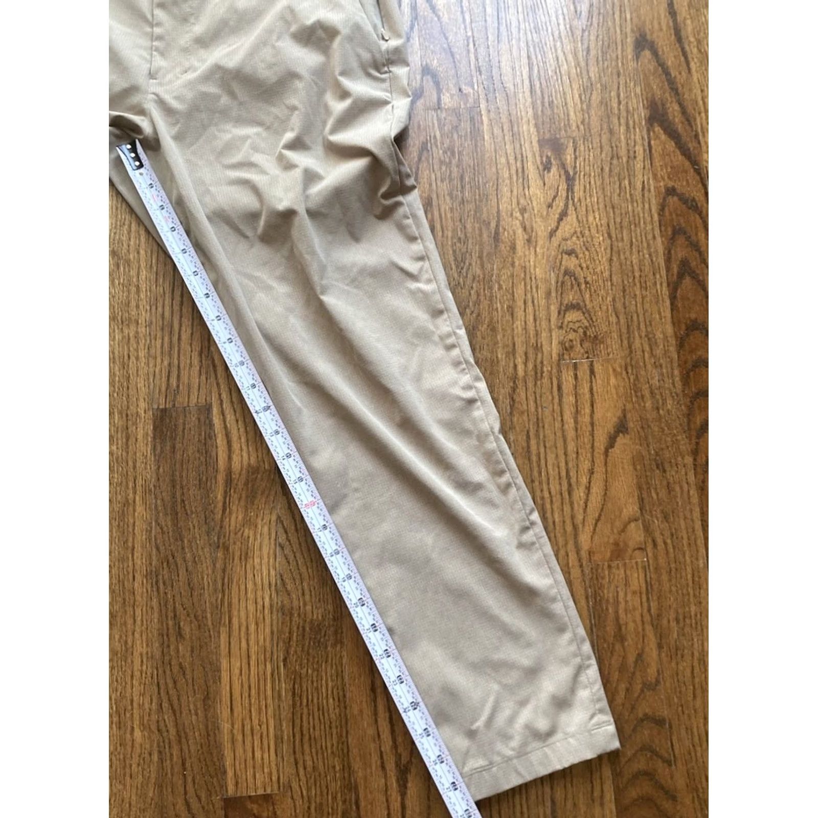 Lululemon Lululemon Pants Mens Slim Fit ABC Performance Warpstreme Beige 32x28 Size US 32 / EU 48 - 3 Thumbnail
