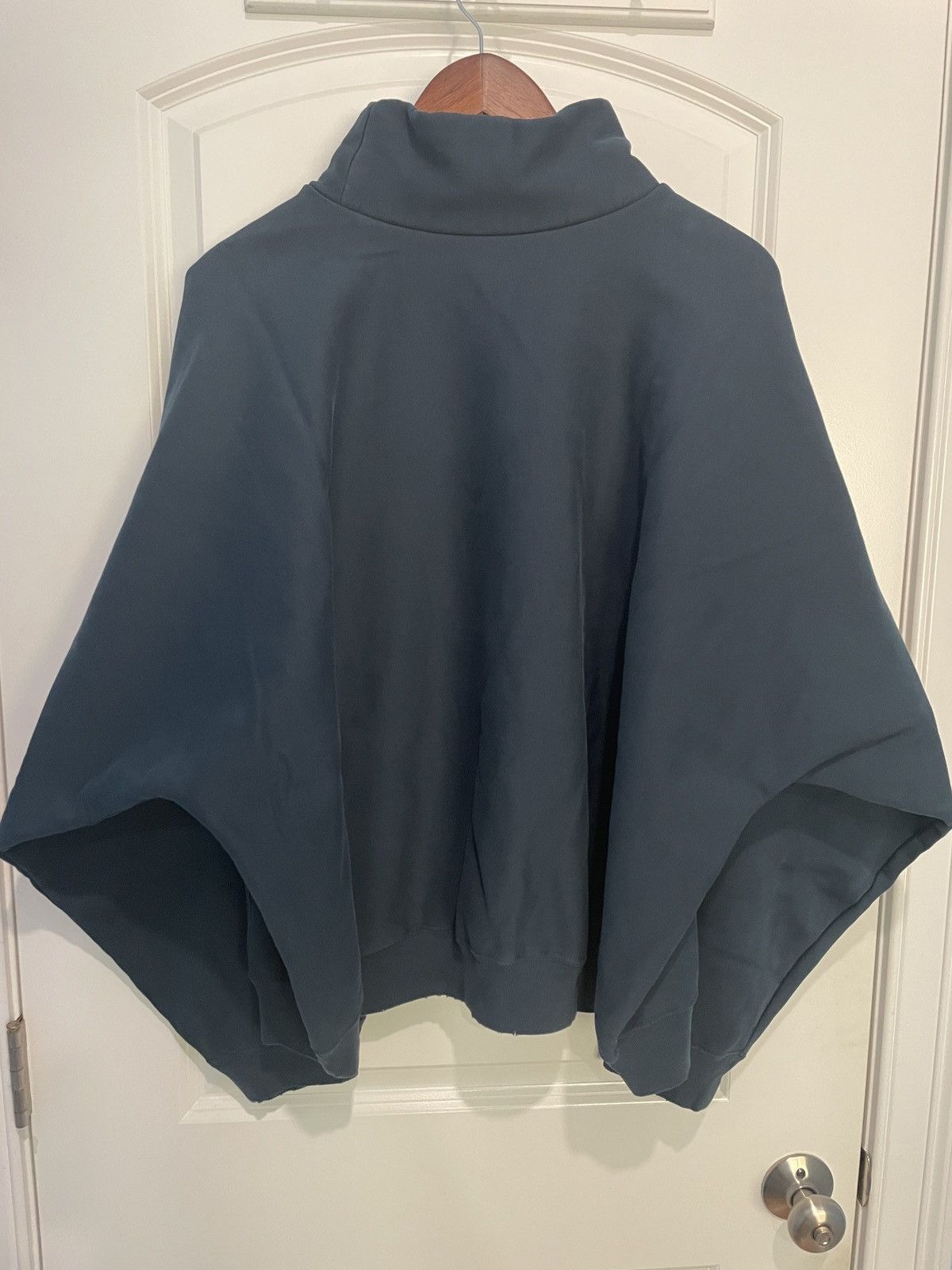 Balenciaga × Gap × Kanye West Yeezy Gap Balenciaga High Neck Distressed Mockneck Sweater Size US M / EU 48-50 / 2 - 2 Thumbnail
