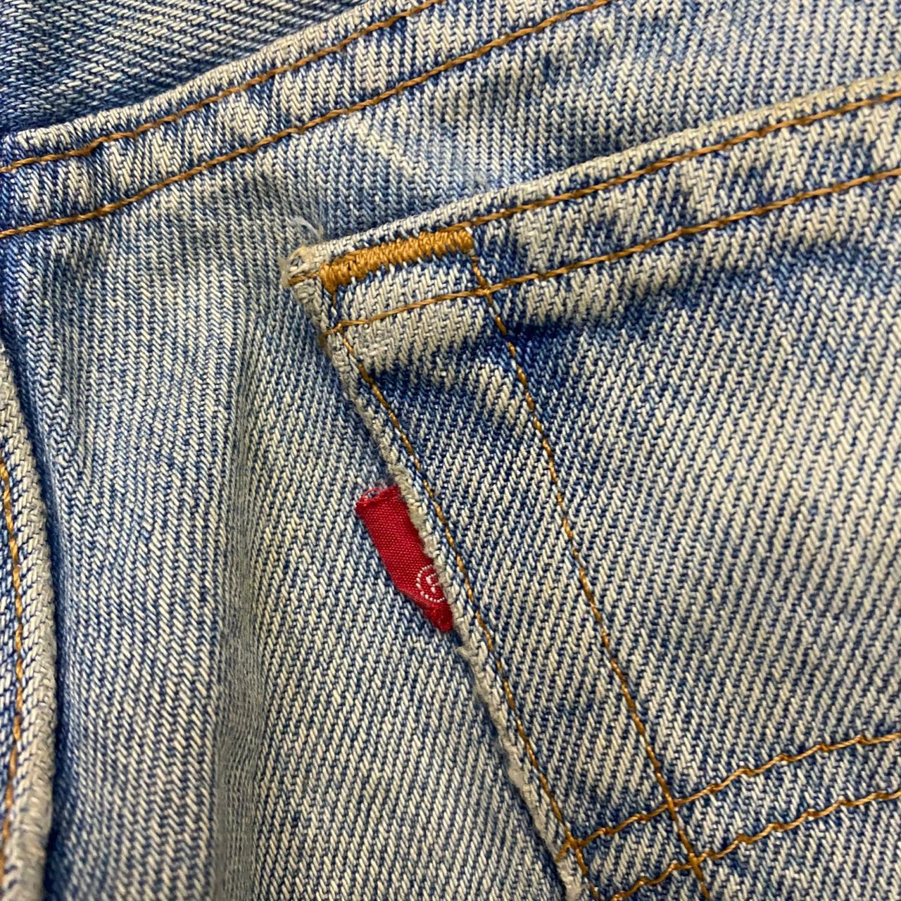 Levi's Vintage 90s Levis 501 Distressed denim Kurt Cobain Style Size US 33 - 15 Thumbnail