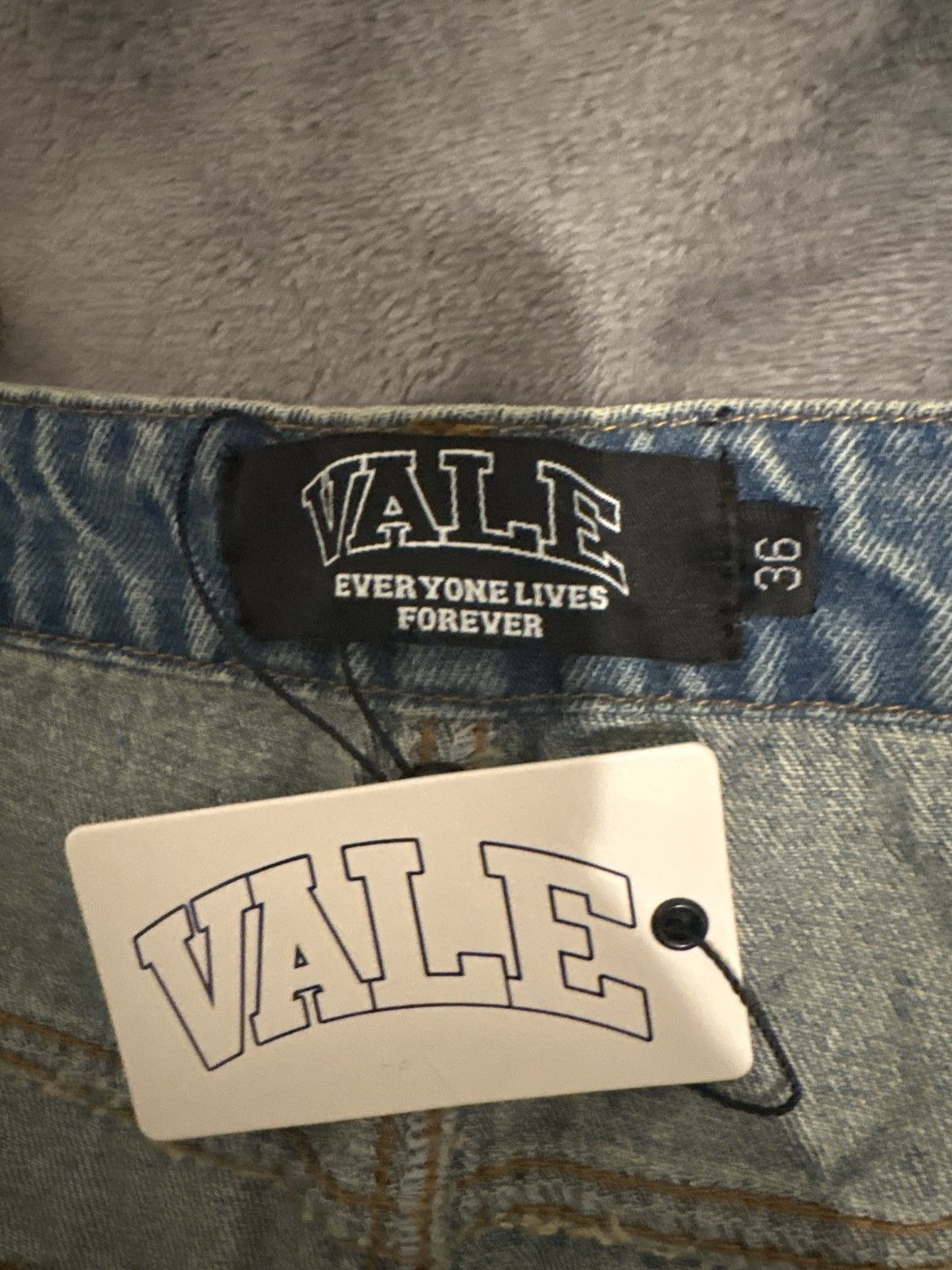 Vale Vale Denim Shorts size 36 Size US 36 / EU 52 - 4 Thumbnail