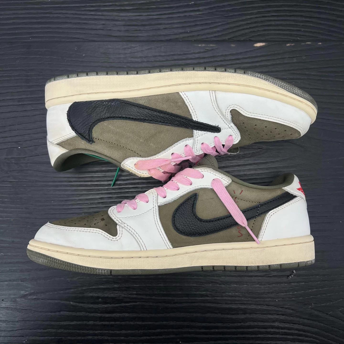 Nike Jordan 1 Low TS Cactus Jack Mica Green 42 Like New Size US 9 / EU 42 - 2 Thumbnail