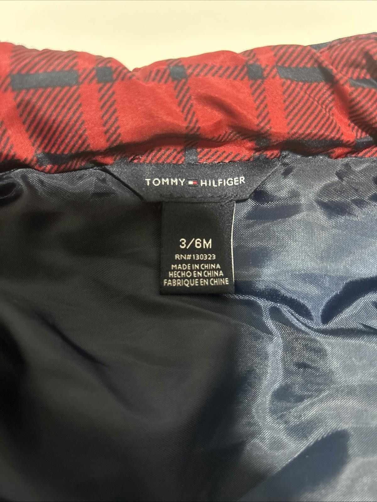 Tommy Hilfiger TOMMY HILFIGER Baby's Plaid Full Zip Puffer Vest Sz 3/6M Size US XXS / EU 40 - 8 Thumbnail