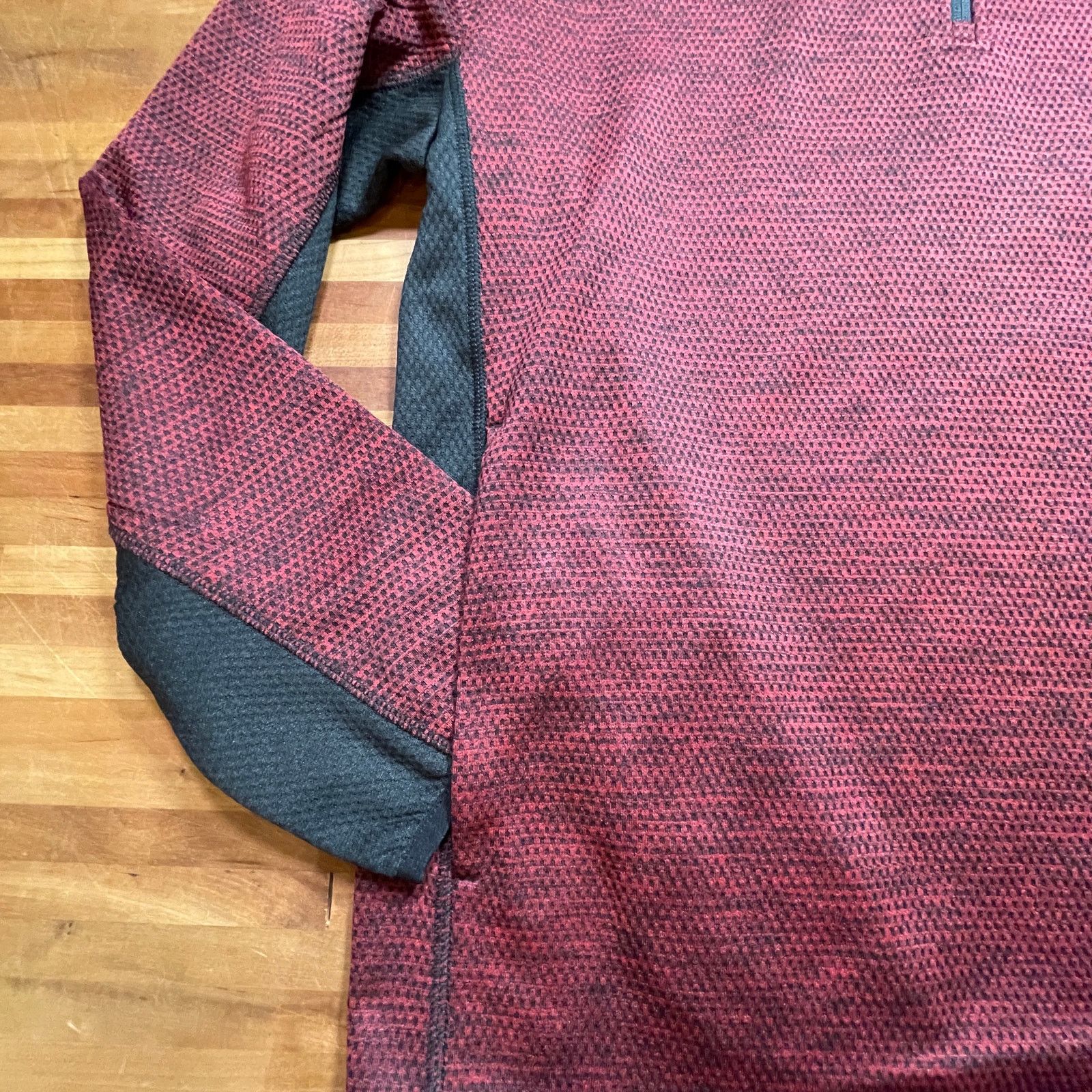 PGA Tour PGA TOUR Men's Two-Tone Quarter-Zip Golf Pullover red large Size US L / EU 52-54 / 3 - 2 Thumbnail