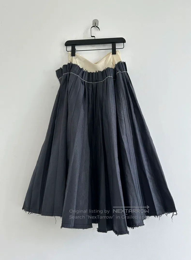 Comme des Garcons Comme Des Garcons size M Skirt Size 23" - 1 Thumbnail