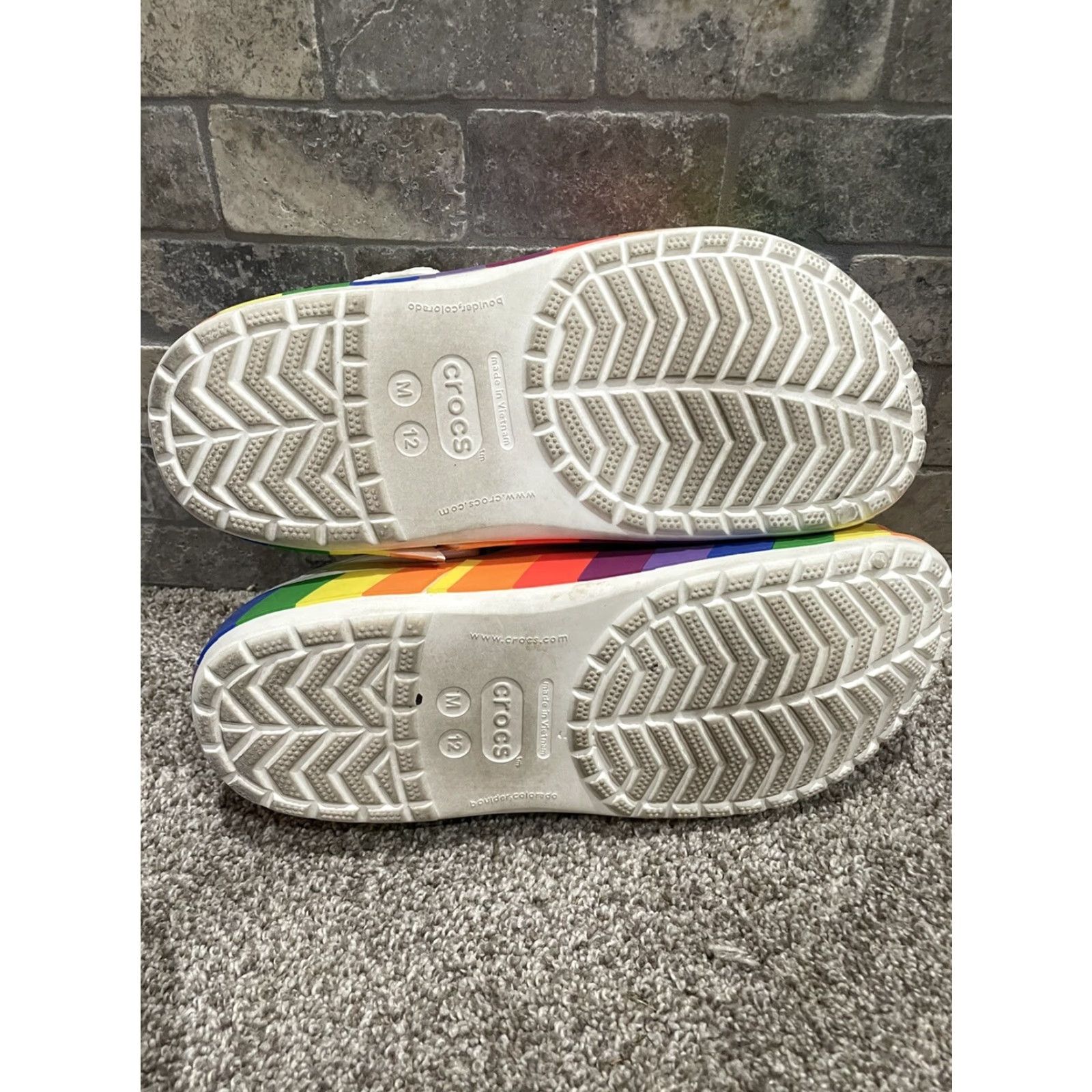 Crocs CROCS Rainbow Block Clog Mens Casual Multicolor Size 12 Size US 12 / EU 45 - 4 Thumbnail