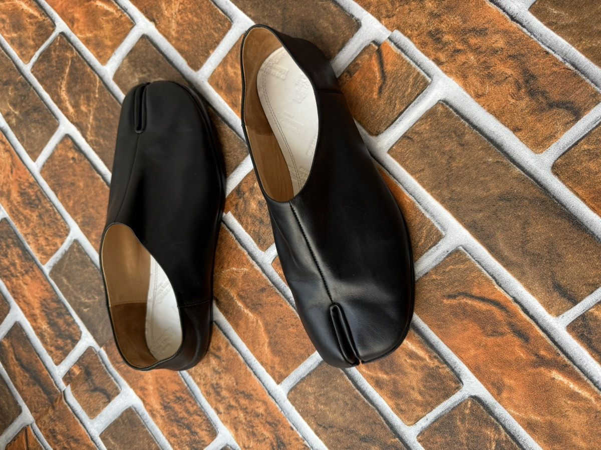 Maison Margiela 🕷️🕷️Tabi babouche slip-ons Size US 7 / EU 40 - 3 Thumbnail
