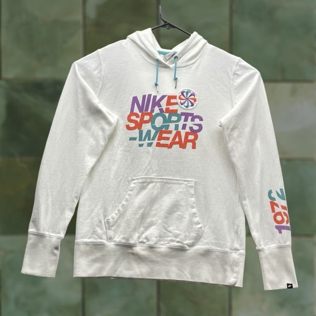 Nike Nike Sportswear Hoodie Womens XL White Jumper 1972 NSW Pinwheel Patch Size XL / US 12-14 / IT 48-50 - 1 Thumbnail
