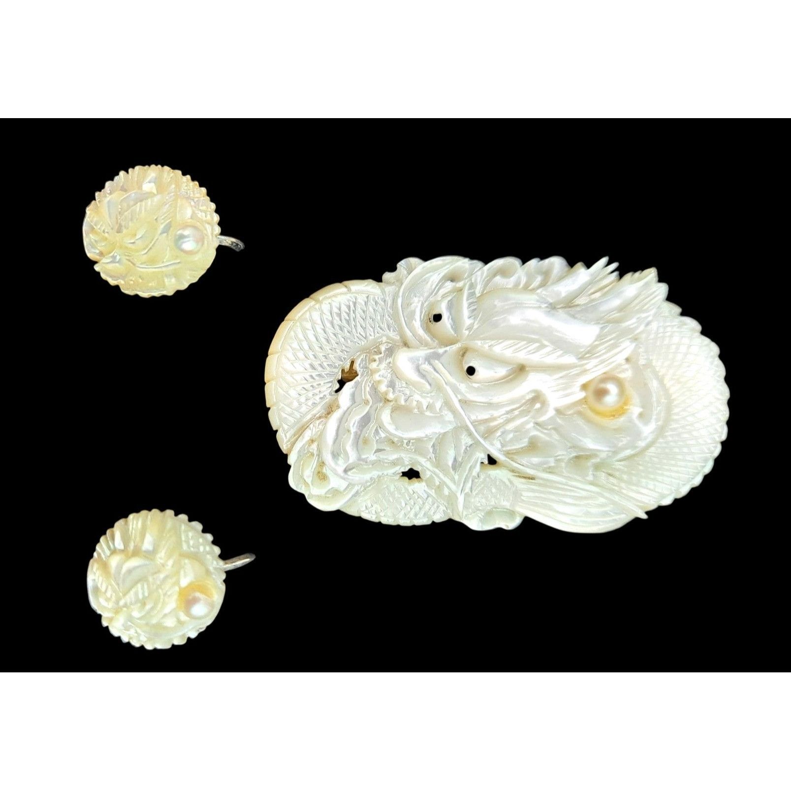 The Unbranded Brand Vintage Carved Mother Of Pearl Dragon Brooch Earrings Set Size ONE SIZE - 2 Thumbnail