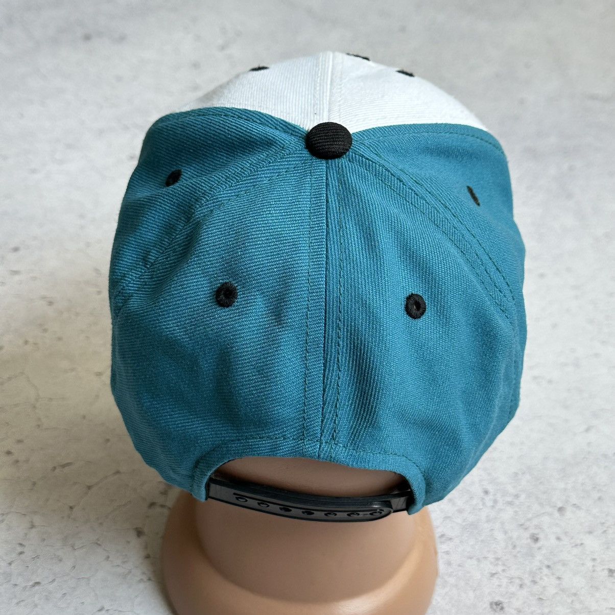 NHL × Vintage Vintage San Jose Sharks SnapBack Cap Reebok Size ONE SIZE - 9 Thumbnail