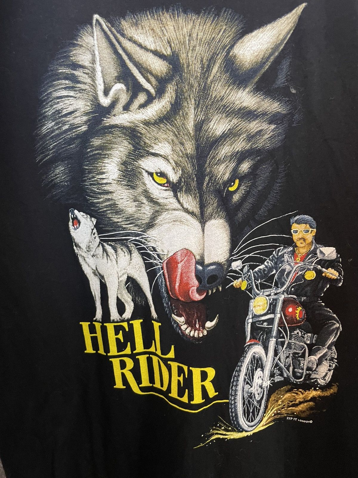 Harley Davidson Vintage hell rider wolf biker tshirt Size US XL / EU 56 / 4 - 2 Thumbnail