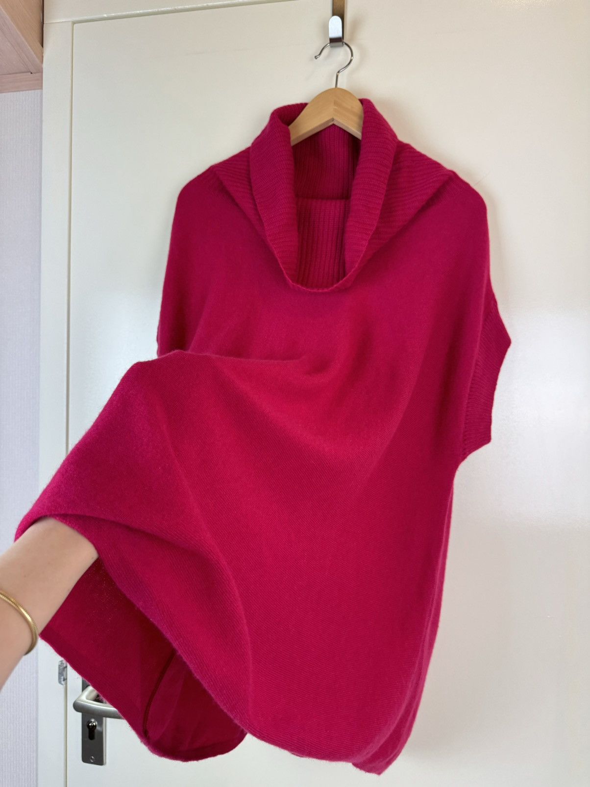 Vince VINCE cashmerein poncho cape style sweater cowl neck jumper Size M / US 6-8 / IT 42-44 - 6 Thumbnail