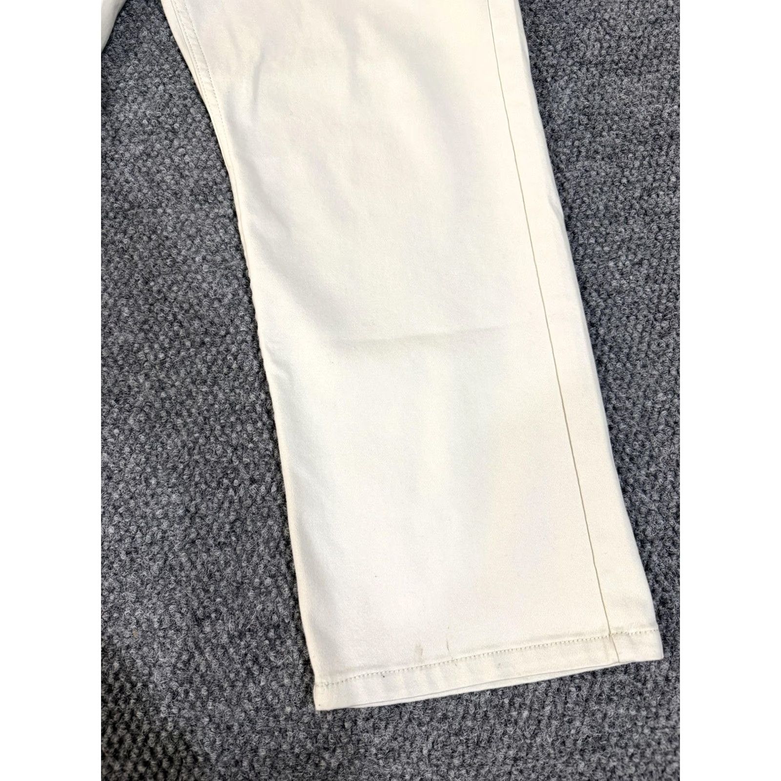 Quiksilver Quiksilver Jeans Mens 38x29 White Regular Fit Straight Leg Stretch Denim Pants Size US 38 / EU 54 - 3 Thumbnail