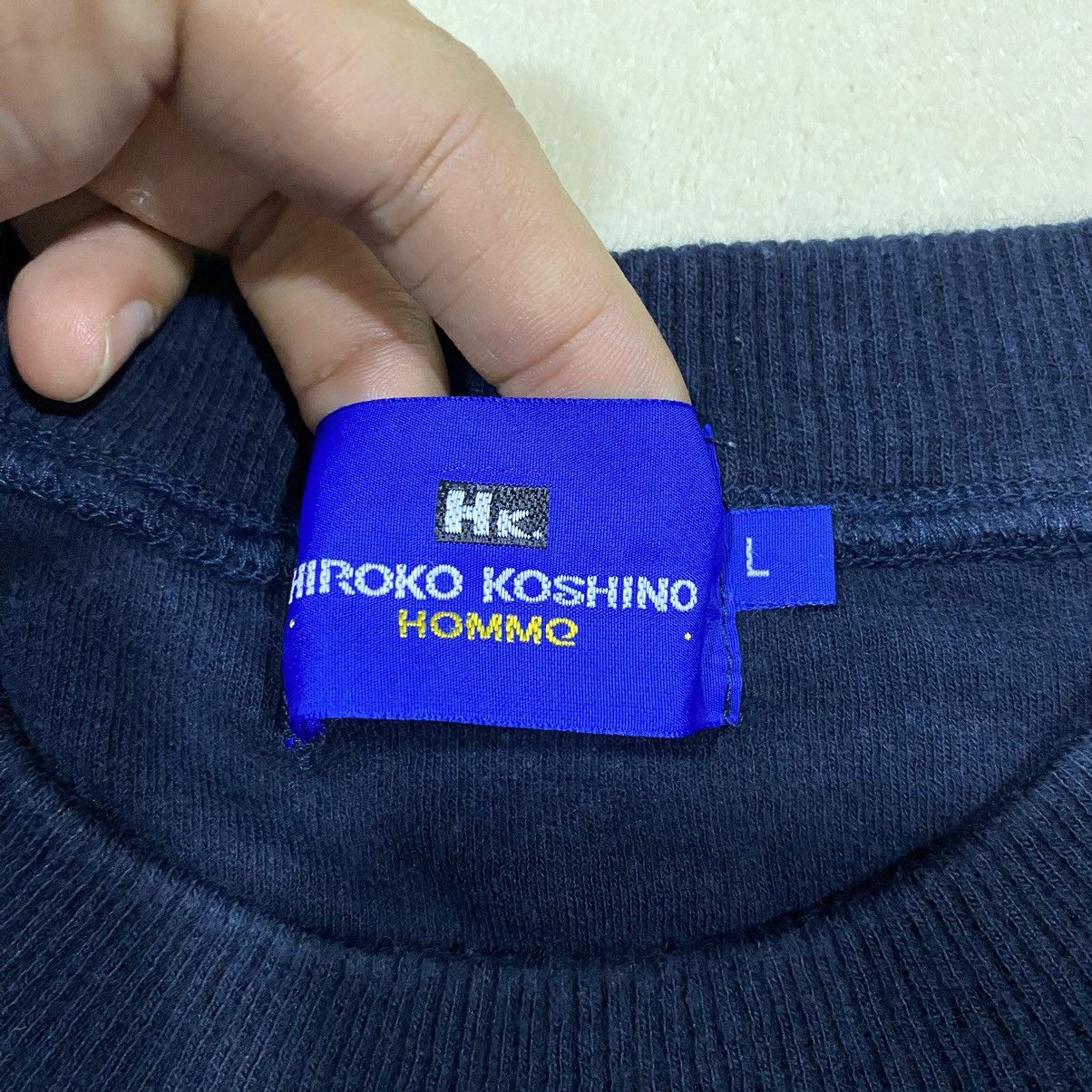 Designer × Hiroko Koshino Homme × Japanese Brand Vintage HIROKO KOSHINO Embroidered Big Logo Sweatshirt Size US L / EU 52-54 / 3 - 12 Thumbnail