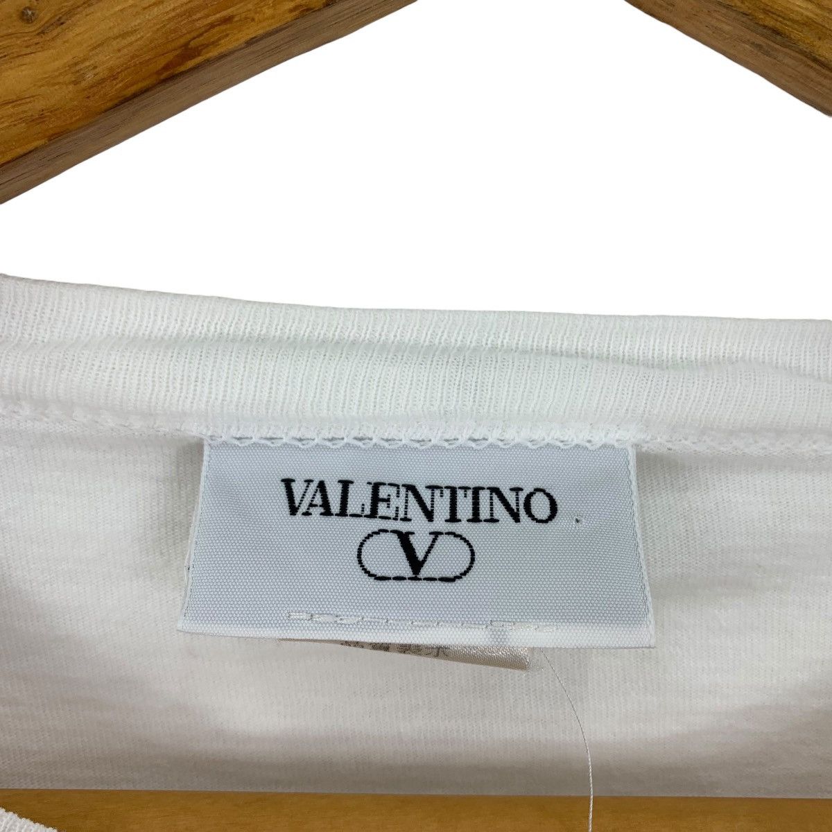 Valentino × Vintage Vintage VALENTINO big spellout logo white tee Size US M / EU 48-50 / 2 - 3 Thumbnail