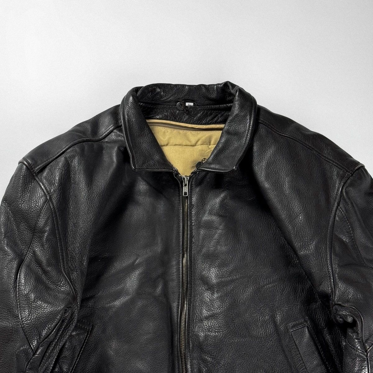 Levi's Levi’s Vintage Leather Jacket w Puffer Vest Made in Korea Size US L / EU 52-54 / 3 - 3 Thumbnail