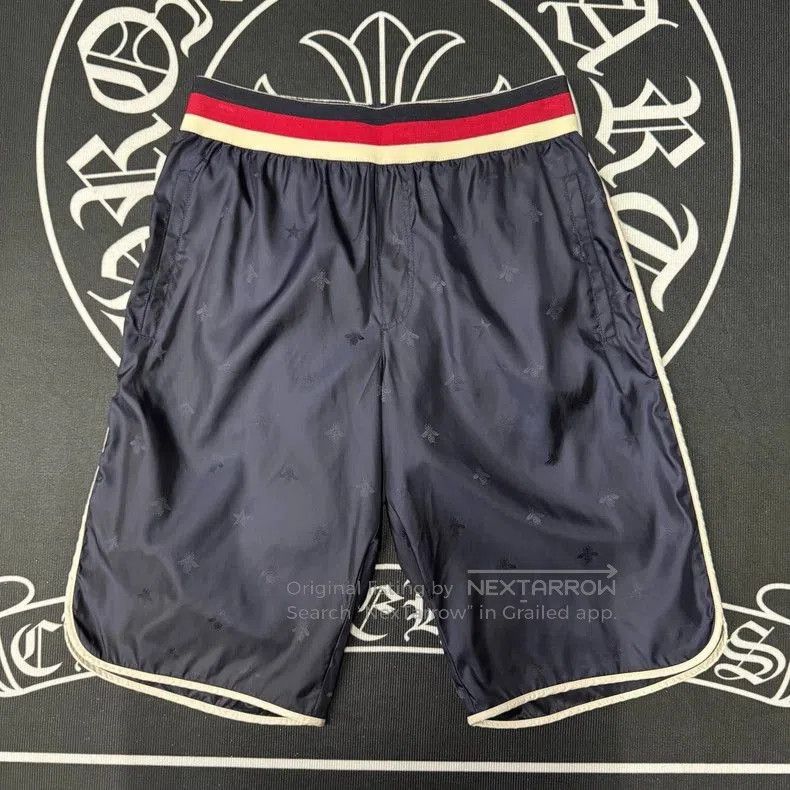 Gucci Gucci Blue Bee Print Casual Shorts. Size US 32 / EU 48 - 1 Thumbnail