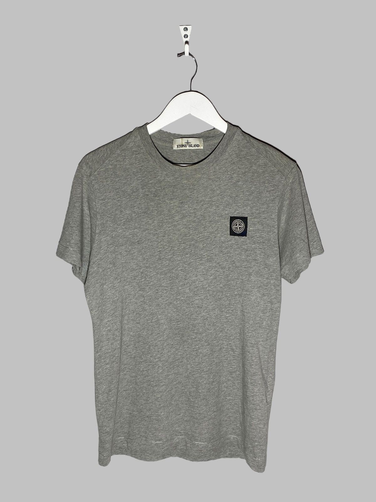 Stone Island STONE ISLAND PATCH TEE GREY ITALIAN STREETWEAR HEAT Size US S / EU 44-46 / 1 - 1 Thumbnail