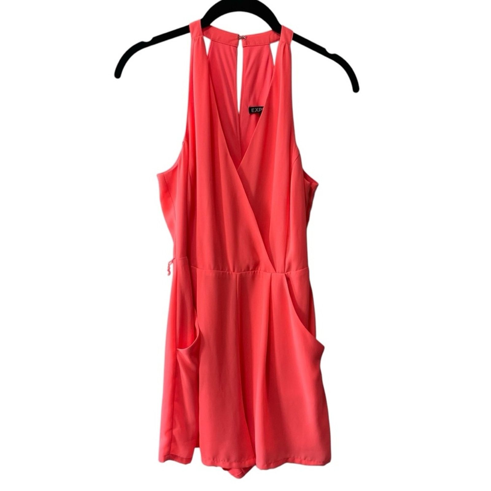 Express Express Faux Wrap Sleeveless Keyhole Back Romper Coral 0 Size 25" / US 0 / IT 36 - 7 Thumbnail