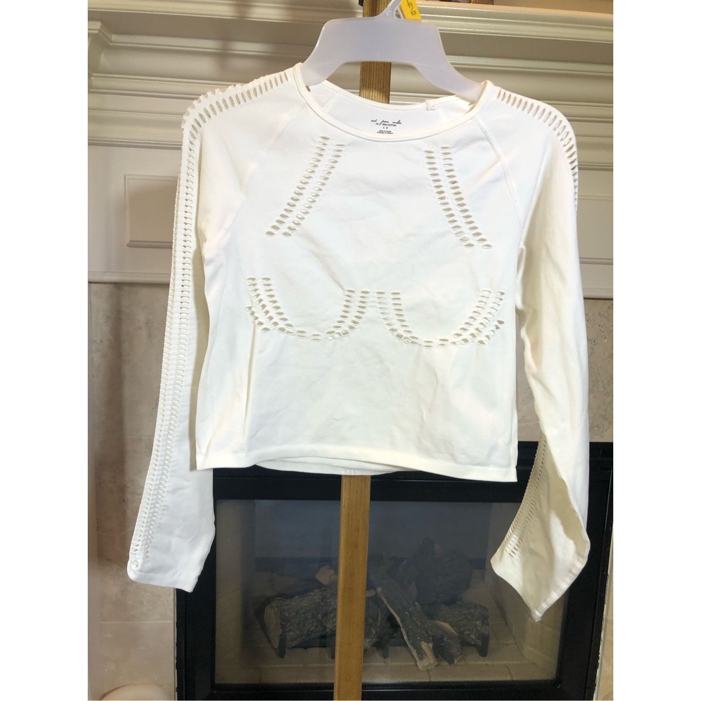 Urban Outfitters Urban Outfitters Out From Under Women’s White Eye-lit Hole L Size L / US 10 / IT 46 - 1 Thumbnail