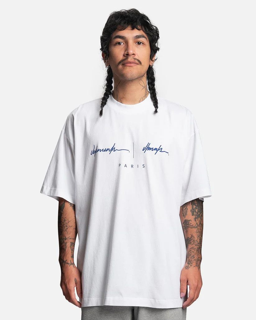 Vetements o1y0924 T-Shirt in White Size US M / EU 48-50 / 2 - 1 Thumbnail