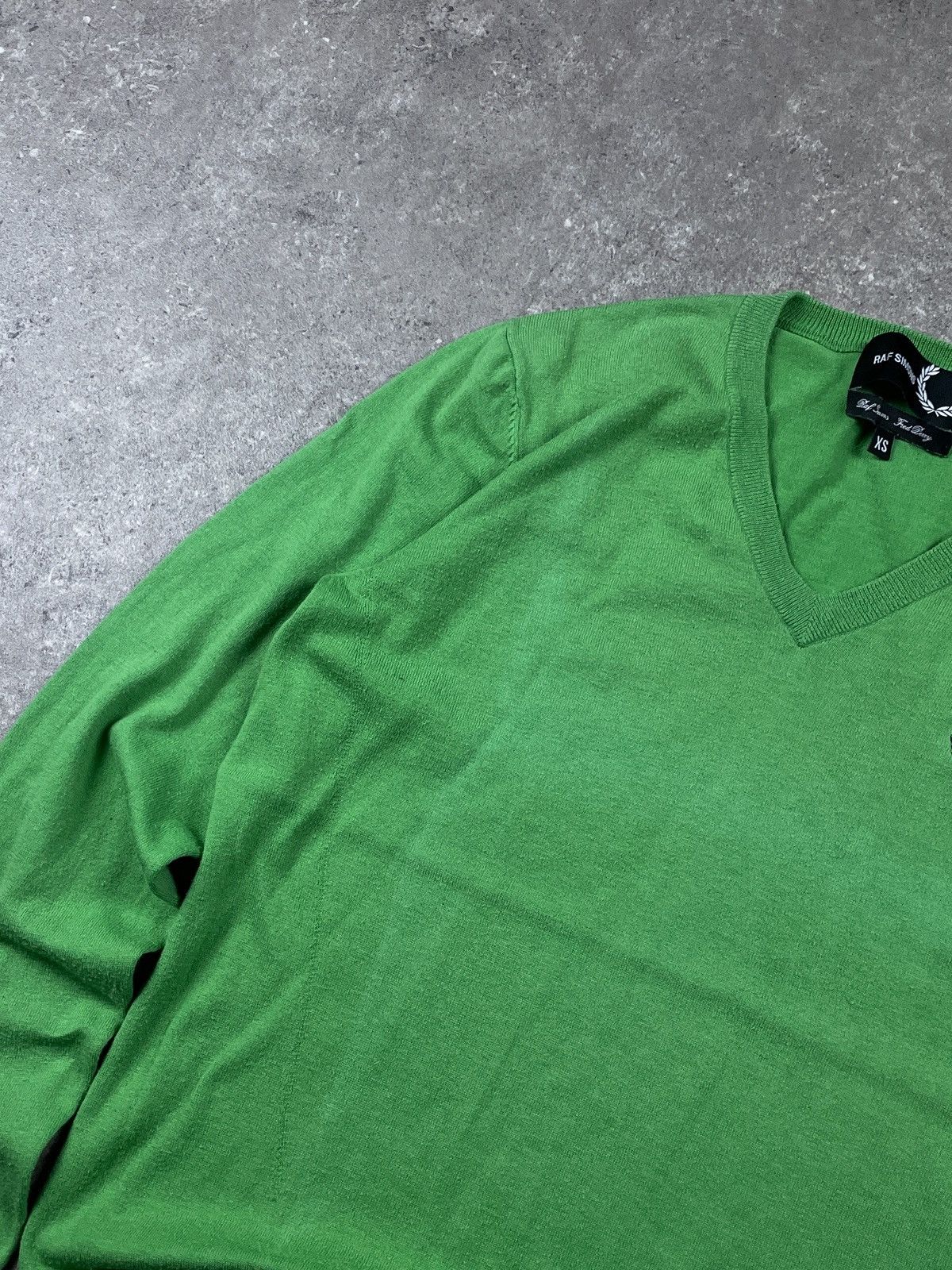 Fred Perry × Raf Simons Raf simons x fred perry archive V-Neck Sweater Size US S / EU 44-46 / 1 - 2 Thumbnail