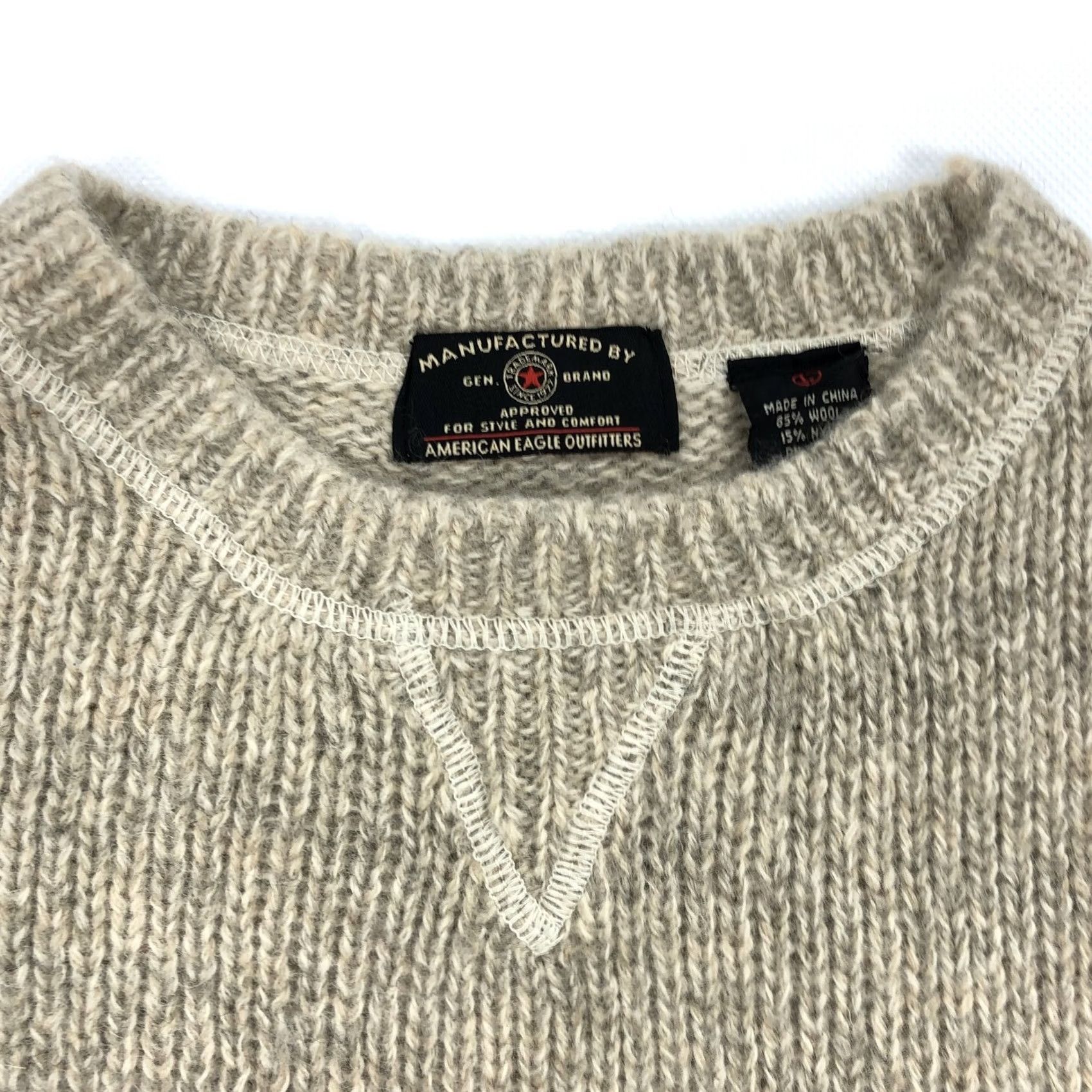 American Eagle Outfitters Vintage American Eagle Outfitters Men's L Wool Blend Crew Neck Sweater Beige Size US L / EU 52-54 / 3 - 2 Thumbnail