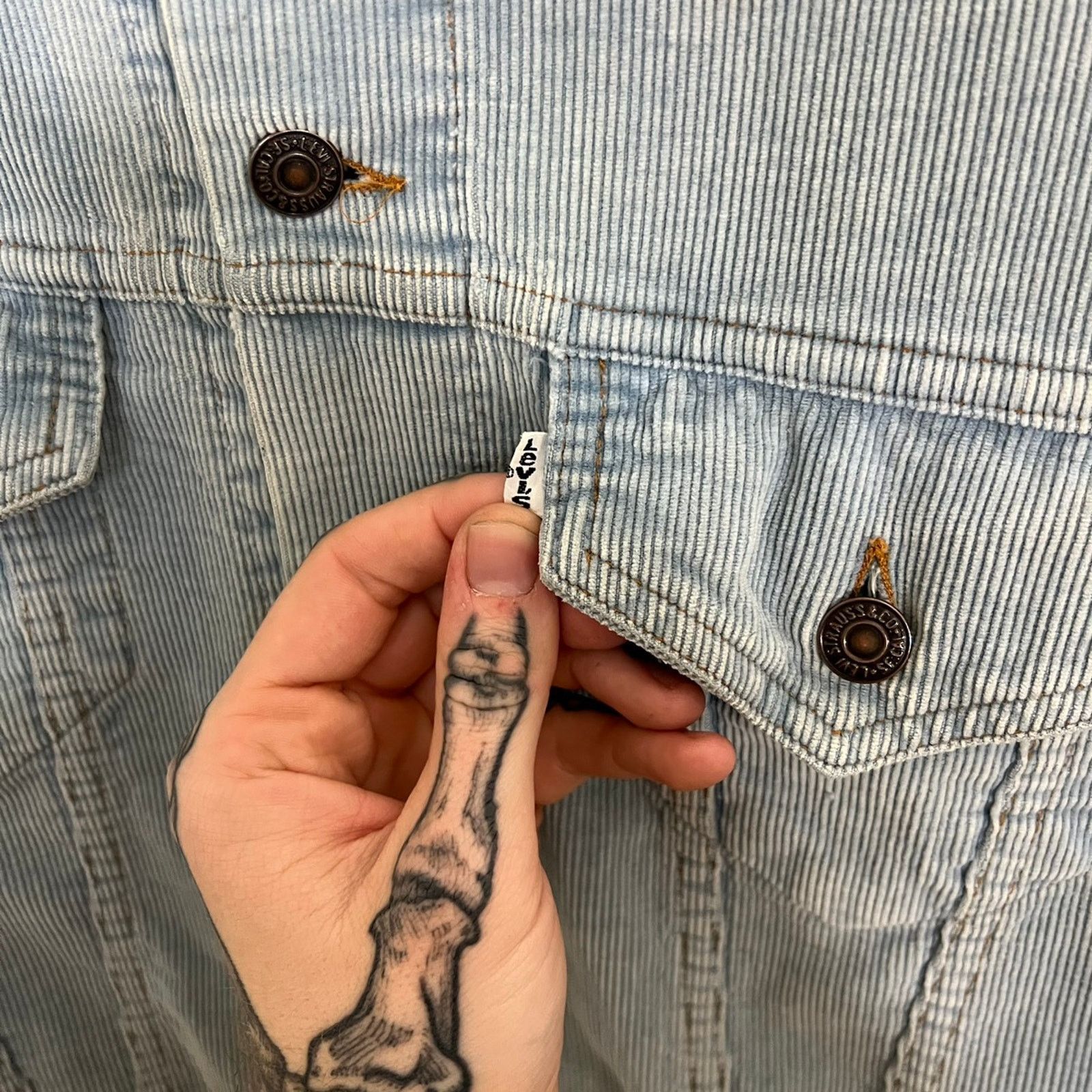 Levi's × Vintage Men's Vintage 70's Levi's USA Light Blue Corduroy SZ 44 Size US M / EU 48-50 / 2 - 4 Thumbnail