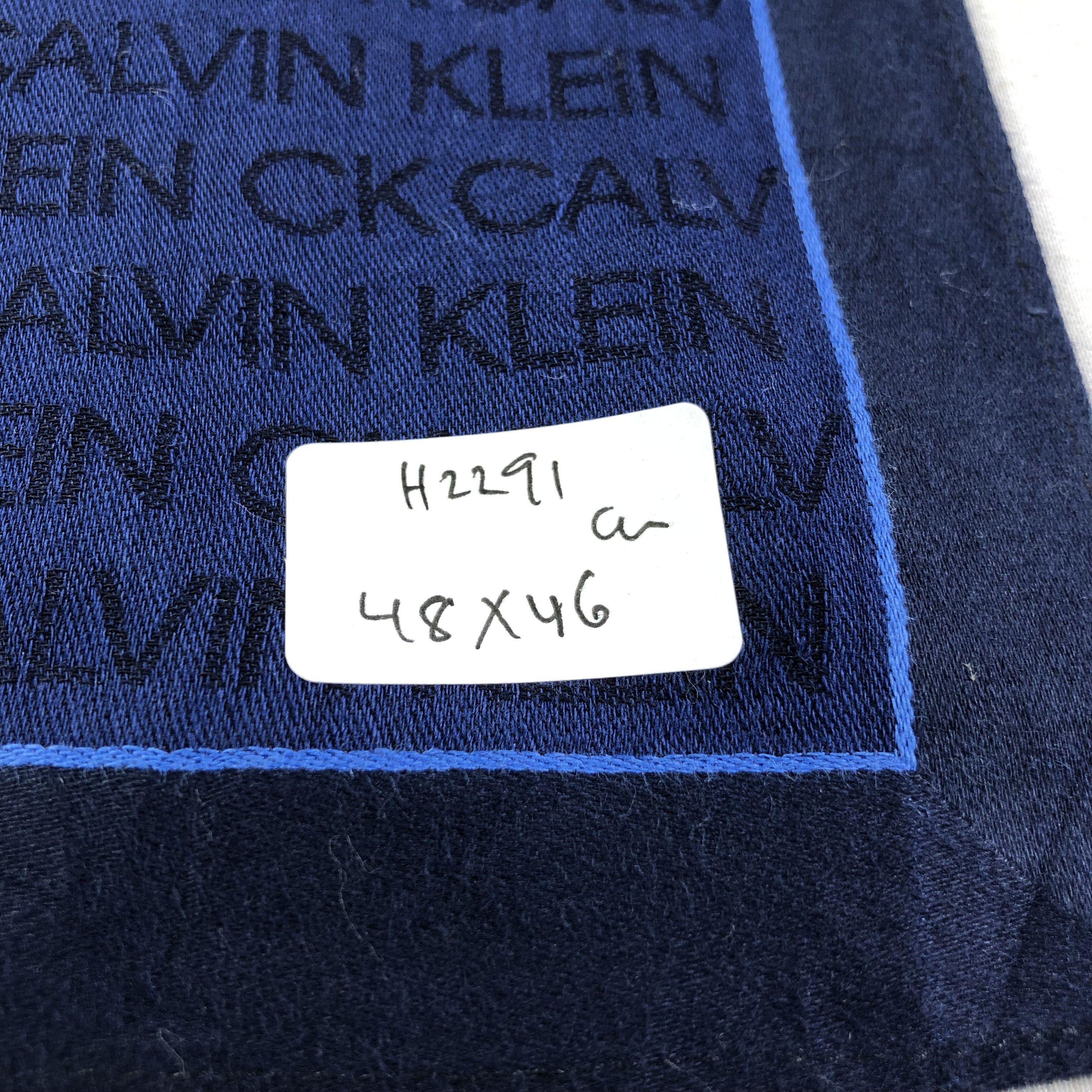 Calvin Klein Calvin Klein Handkerchief Neckerchief Bandana H2291 Size ONE SIZE - 7 Thumbnail