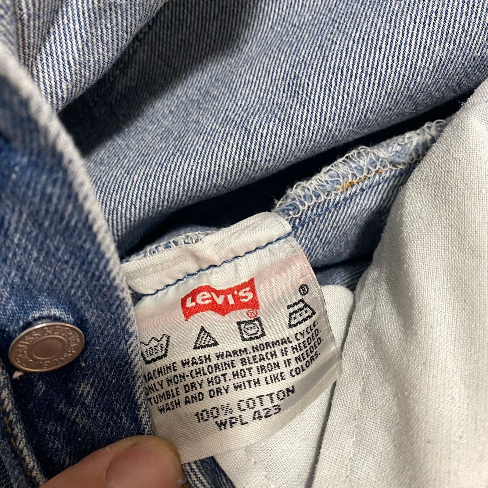 Levi's × Vintage Vintage Levi's 501 Button Fly Denim Jeans Size US 33 - 7 Thumbnail