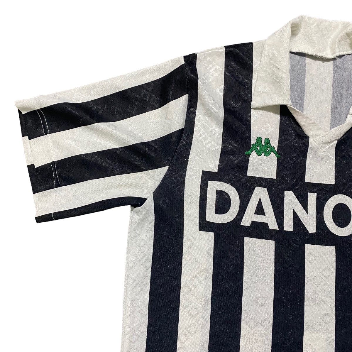 Kappa Vintage 1992 Juventus Jersey Home Danone Size US M / EU 48-50 / 2 - 5 Thumbnail
