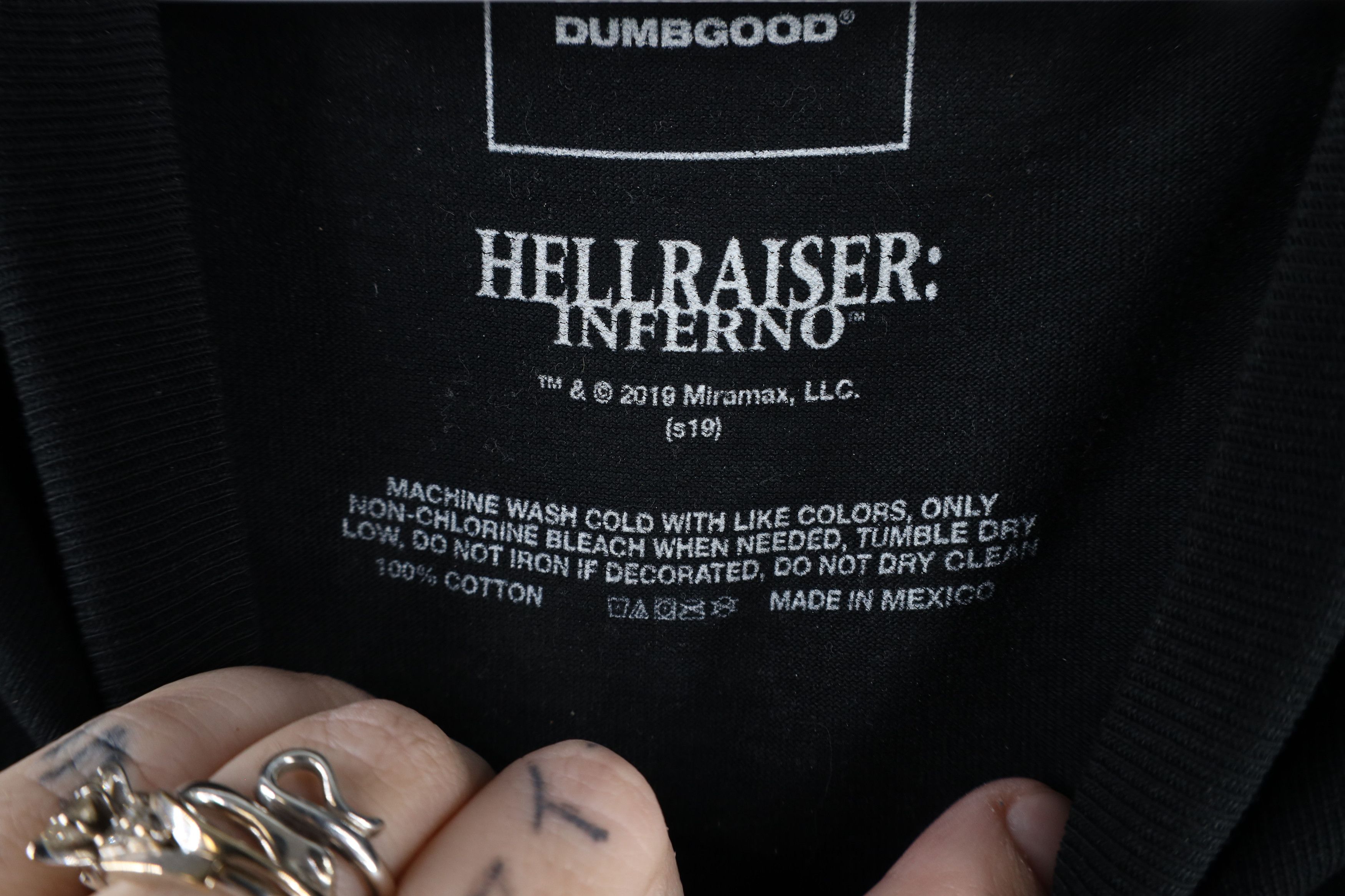 Vintage Y2K Streetwear Hellraiser Inferno Movie T-Shirt Black Size US M / EU 48-50 / 2 - 9 Thumbnail