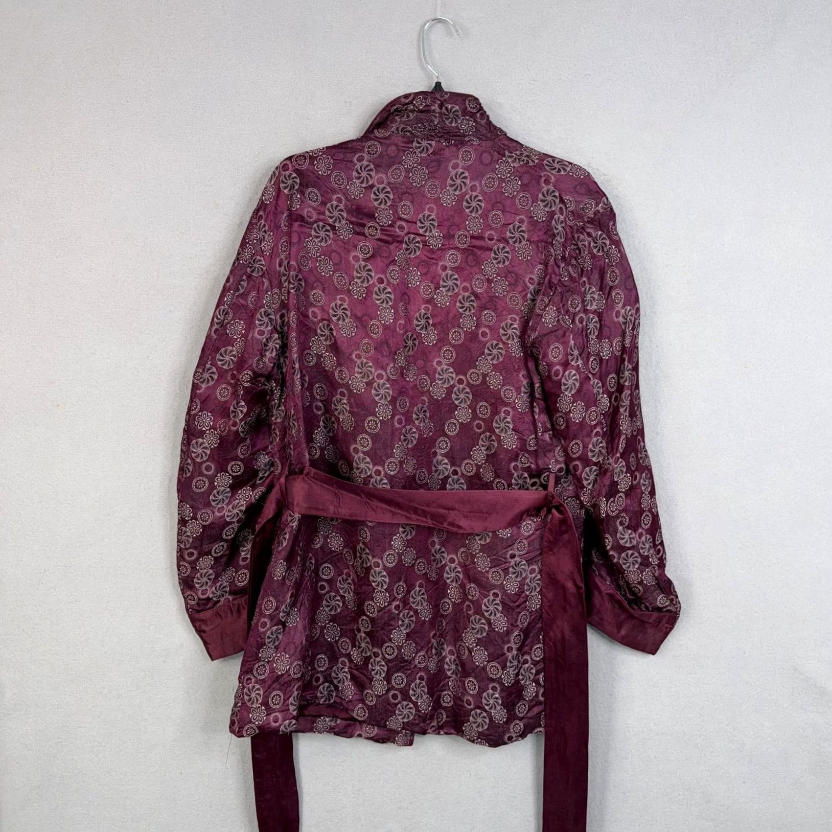 Vintage VINTAGE Satin Robe Womens Medium Purple Floral Kimono Tassel Belted Lounge Asian Size ONE SIZE - 5 Thumbnail