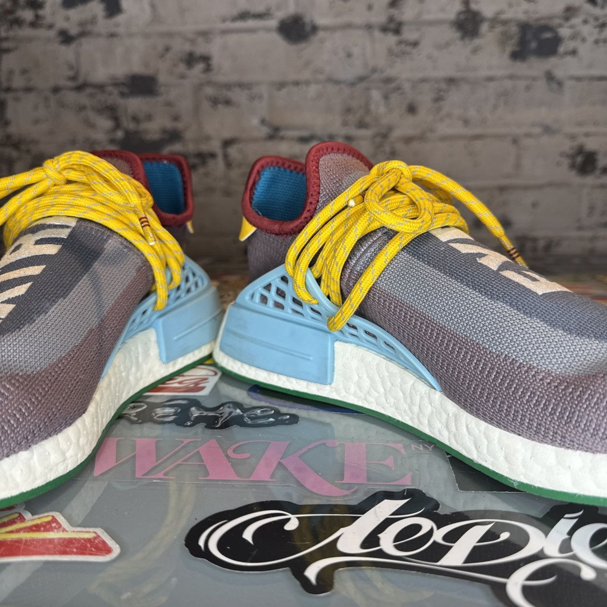 Adidas × Pharrell Adidas NMD HU Pharrell Extra Eye Grey Sz 9.5 G58412 Size US 9.5 / EU 42-43 - 7 Thumbnail