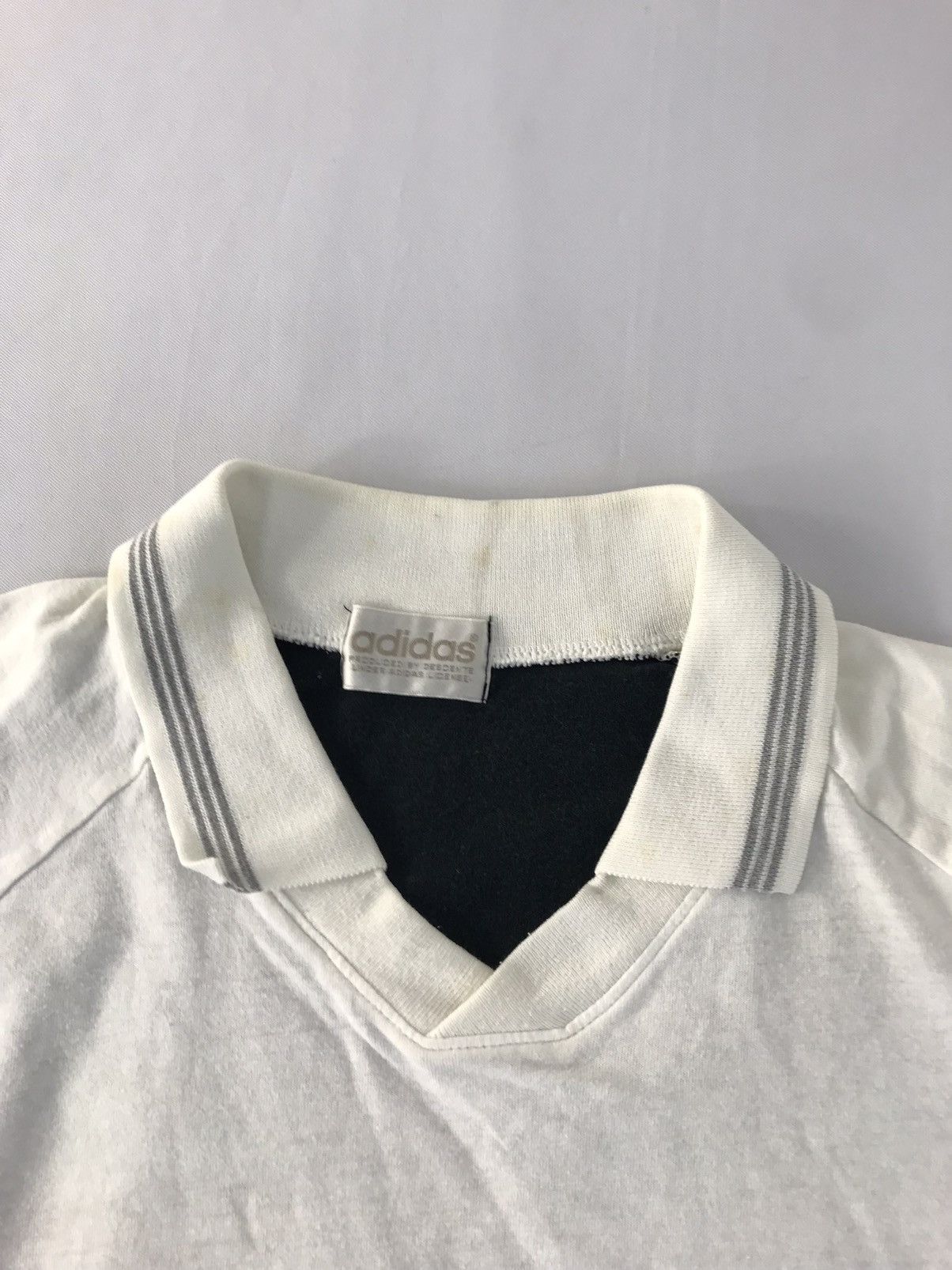 Adidas 90s Adidas Sportswear V Neck Striped Ringer Printed Tee Size US M / EU 48-50 / 2 - 5 Thumbnail