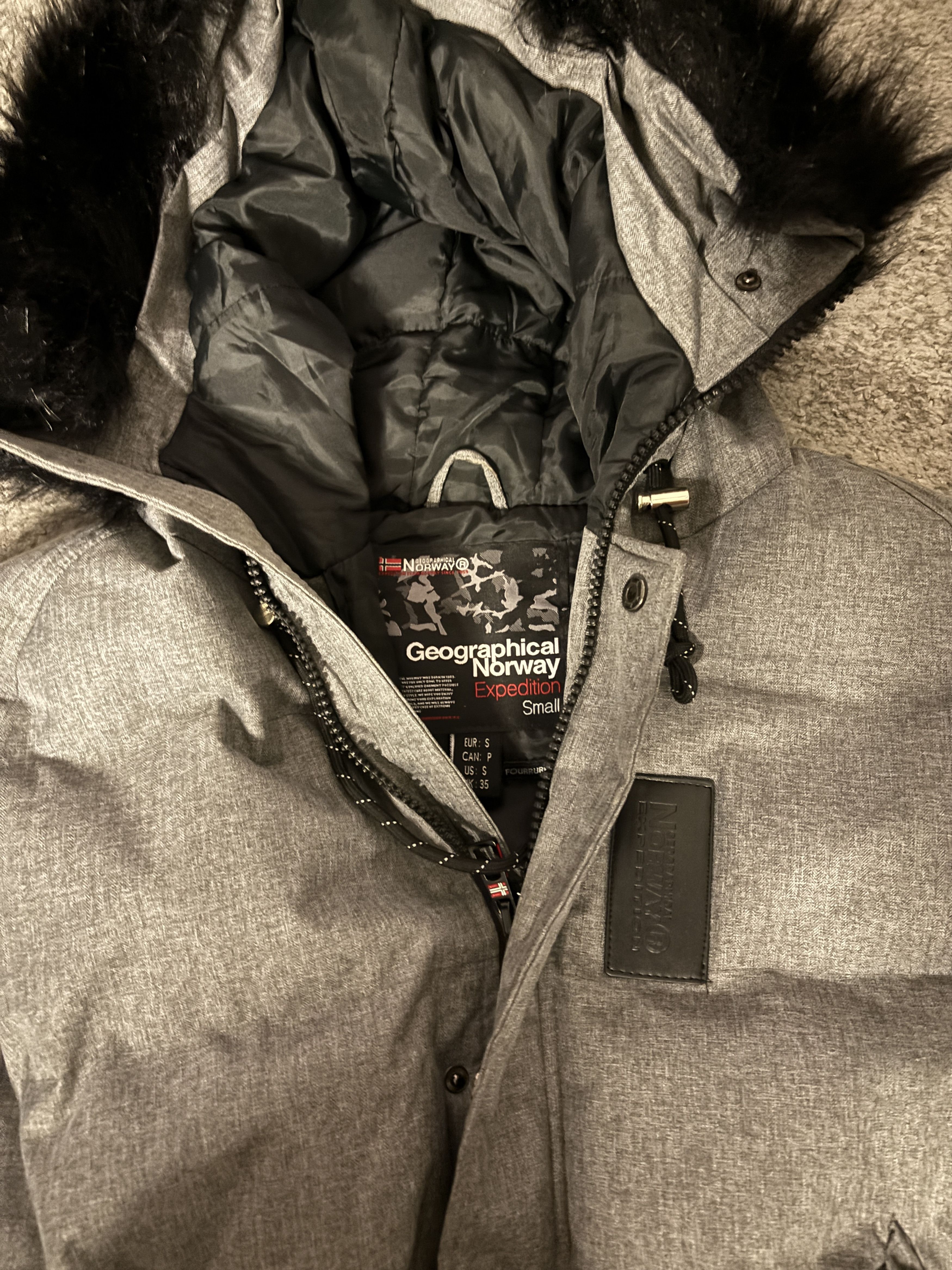 Other Fur Puffer Jacket Size US S / EU 44-46 / 1 - 2 Thumbnail