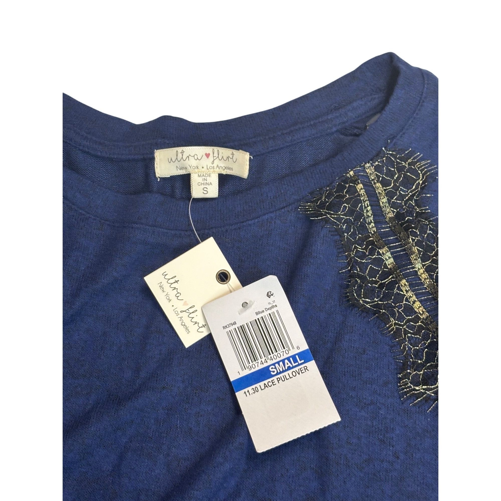 Other Ultra Flirt Junior’s Embellished Reglan Pullover Sweater, Bl Size S / US 4 / IT 40 - 9 Thumbnail