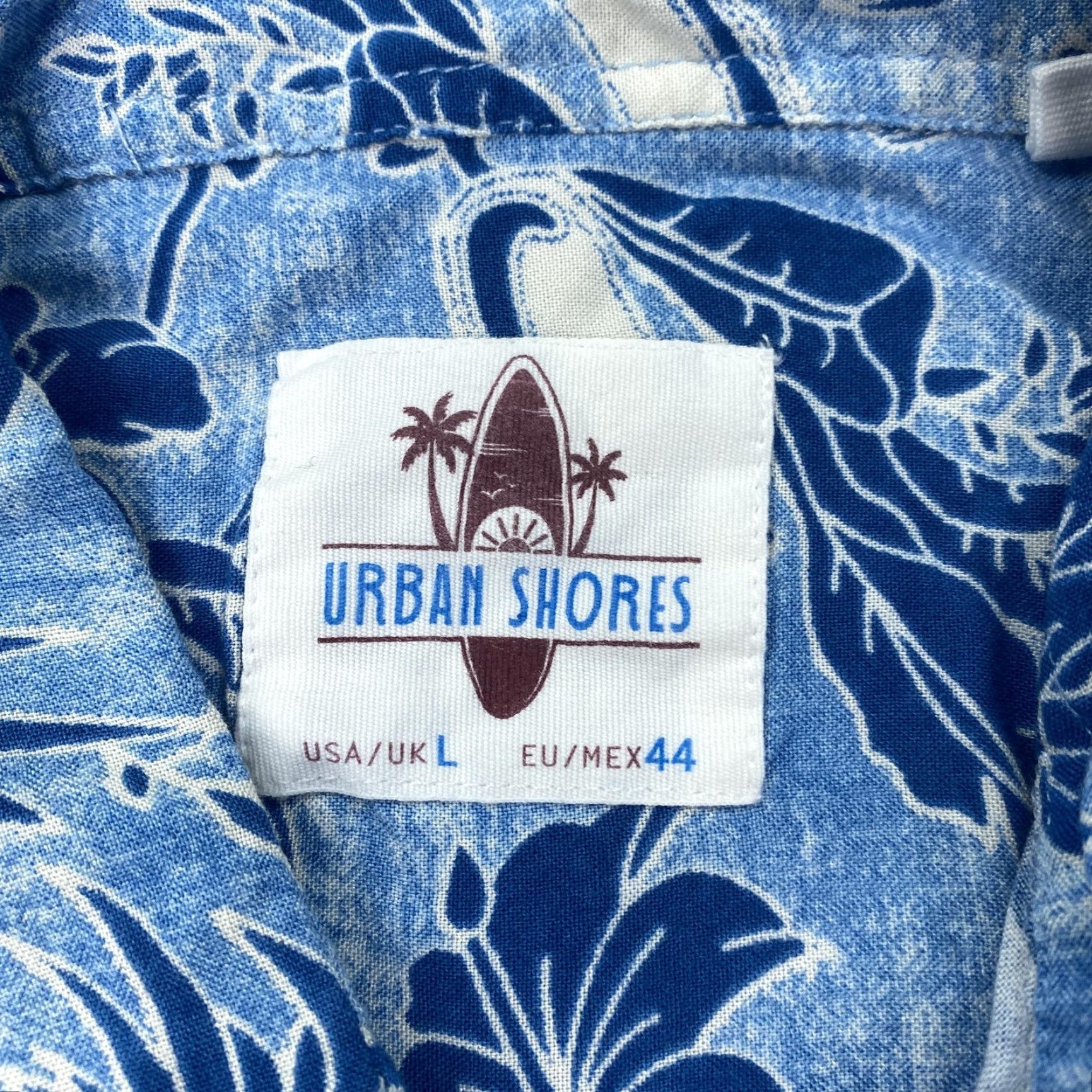 Vintage Urban Shores Shirt Mens Large Blue Hawaiian Aloha Floral Button Up Viscose Beach Size US L / EU 52-54 / 3 - 4 Thumbnail