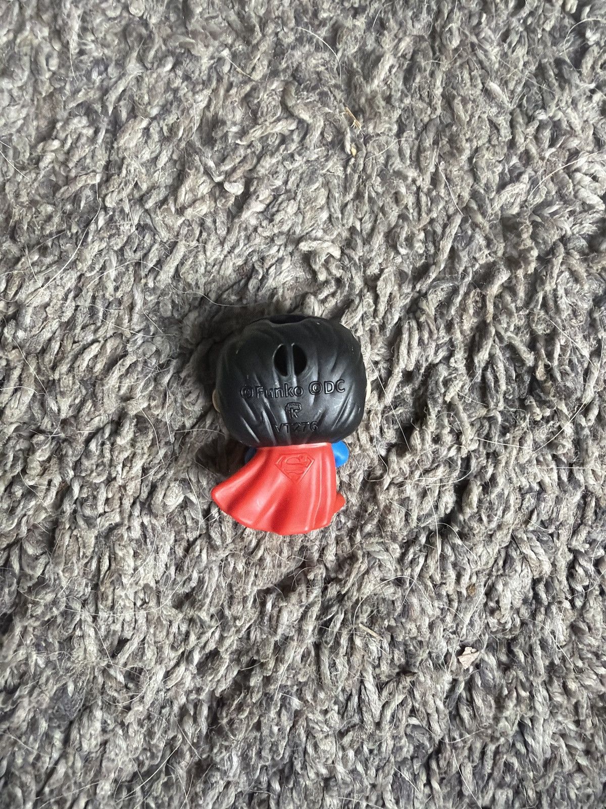 DC Comics Funko Pop! Kinder Joy DC Comics Superman Figure Size ONE SIZE - 2 Thumbnail