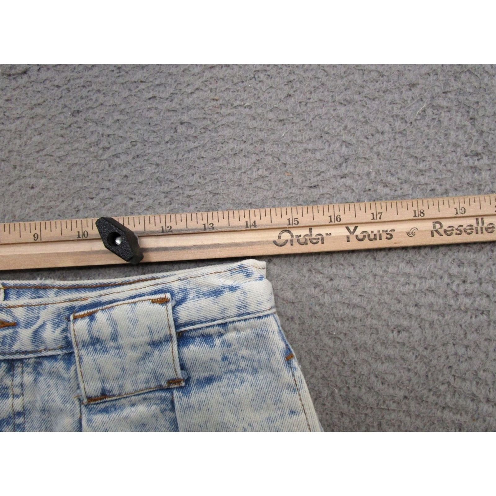 Vintage VINTAGE POWER Denim Light Wash High Waisted Mom Jean Shorts Size 12 Baggy Womens Summer 90s Bags Pockets Mens? Size 34" / US 12 / IT 48 - 4 Thumbnail